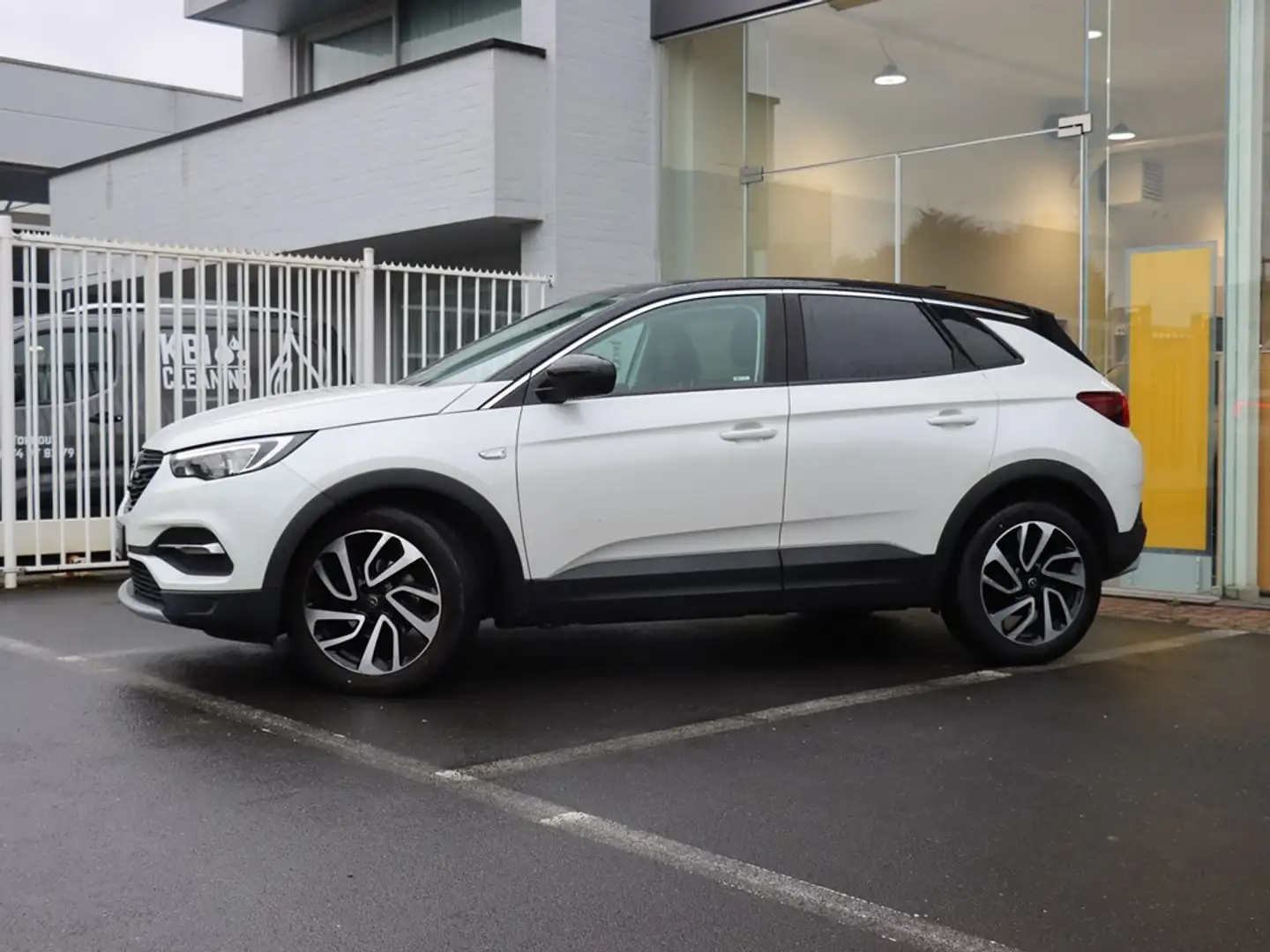 Opel Grandland X 1.2T INN AT|KEYLESS|ECC|360°CAMERA| Blanc - 2