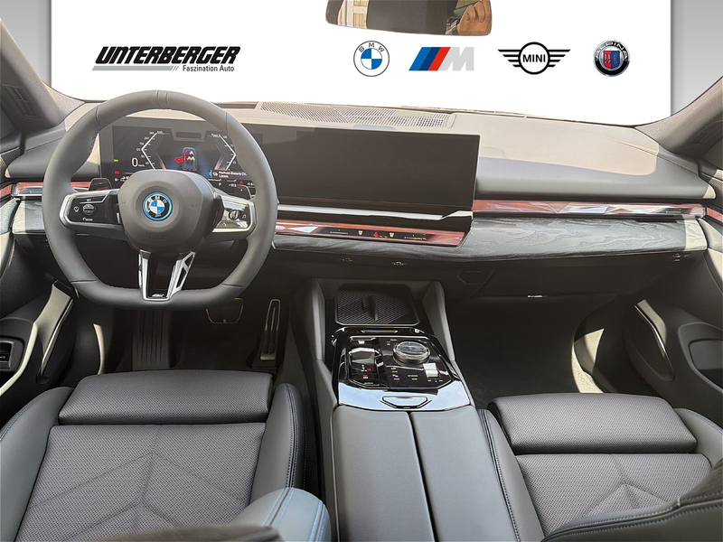 BMW 550 e xDrive M Sportpaket I M Sport Pro I Driving Ass. — photo 7