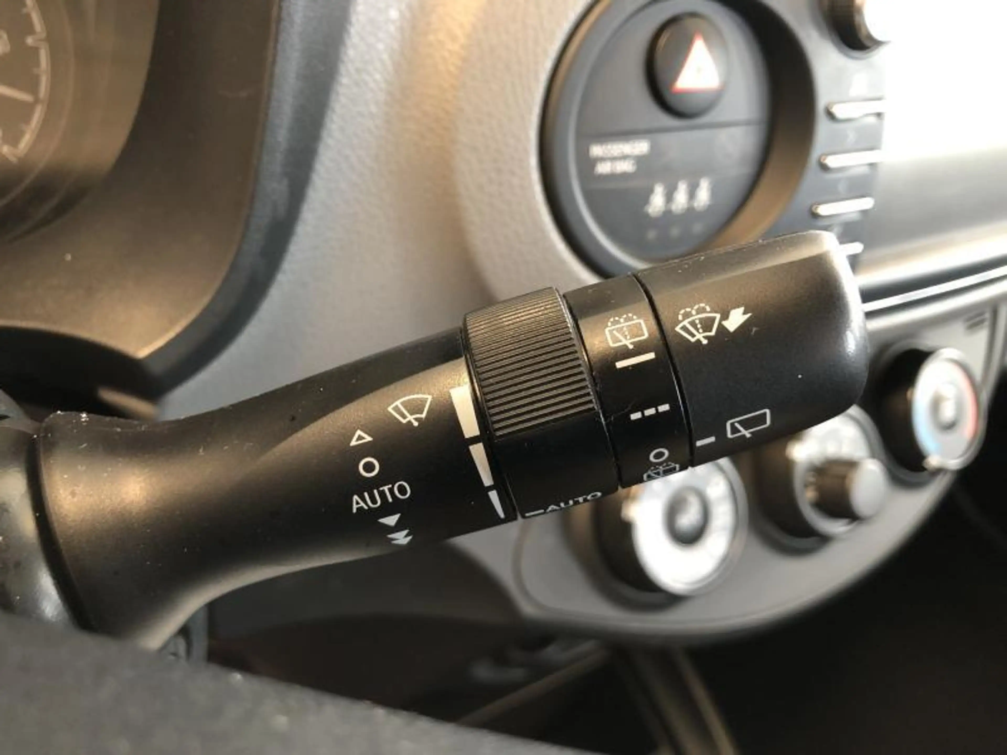 Toyota Yaris Young — photo 14