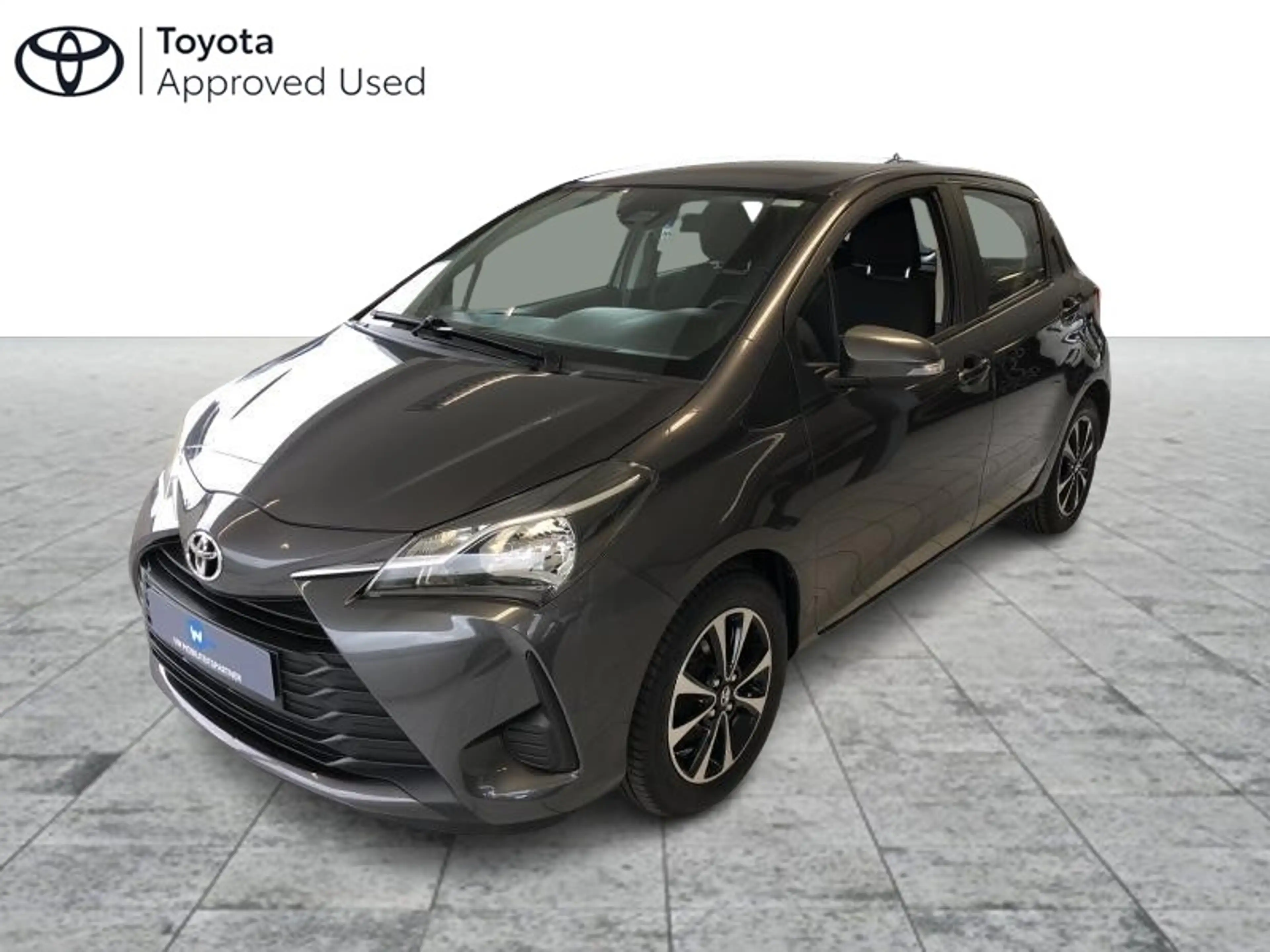 Toyota Yaris Young