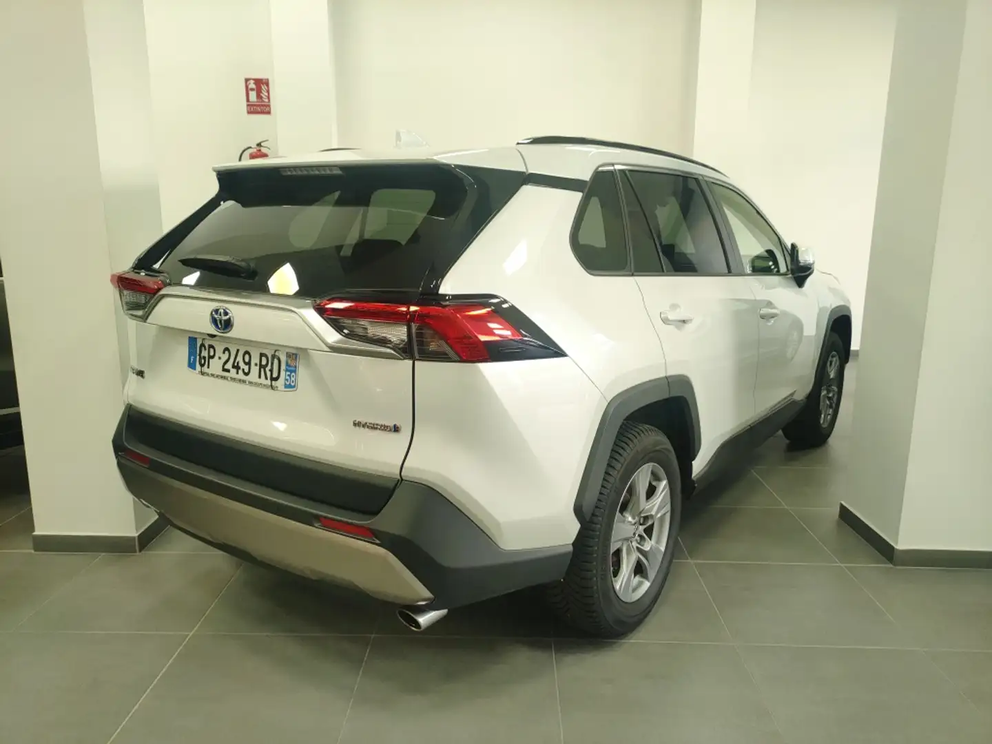 Toyota RAV4 2.5 hybrid 2WD Business Blanco - 2
