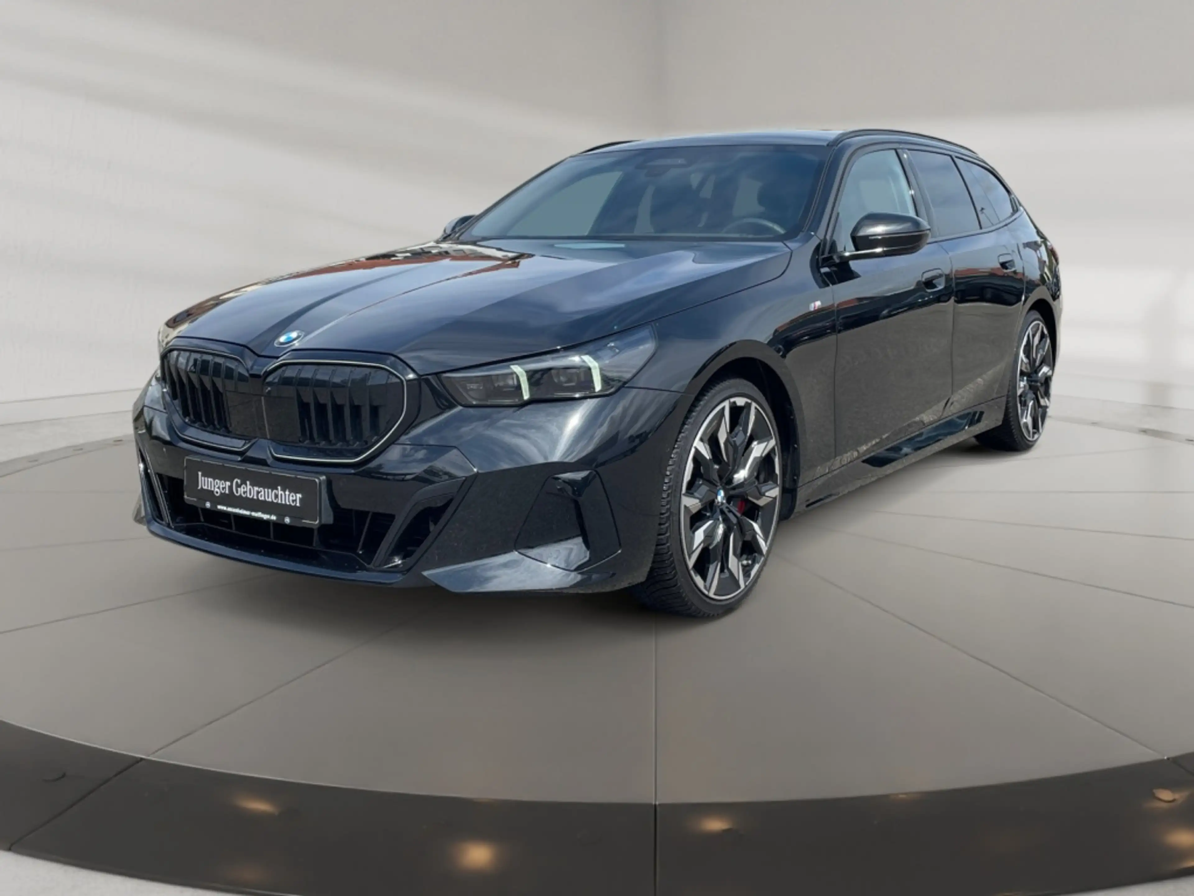 BMW 540 d xDrive Touring M Sport  Fahrassist+HUD+360 — photo 2