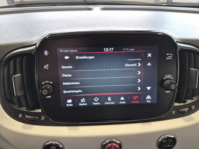 Fiat 500 view 11