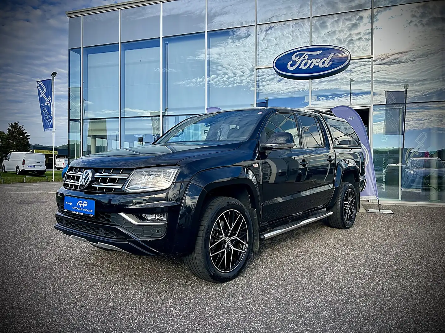 Volkswagen Amarok DoubleCab Aventura 3,0 TDI 4Motion Aut. / TEMPO... Schwarz - 2