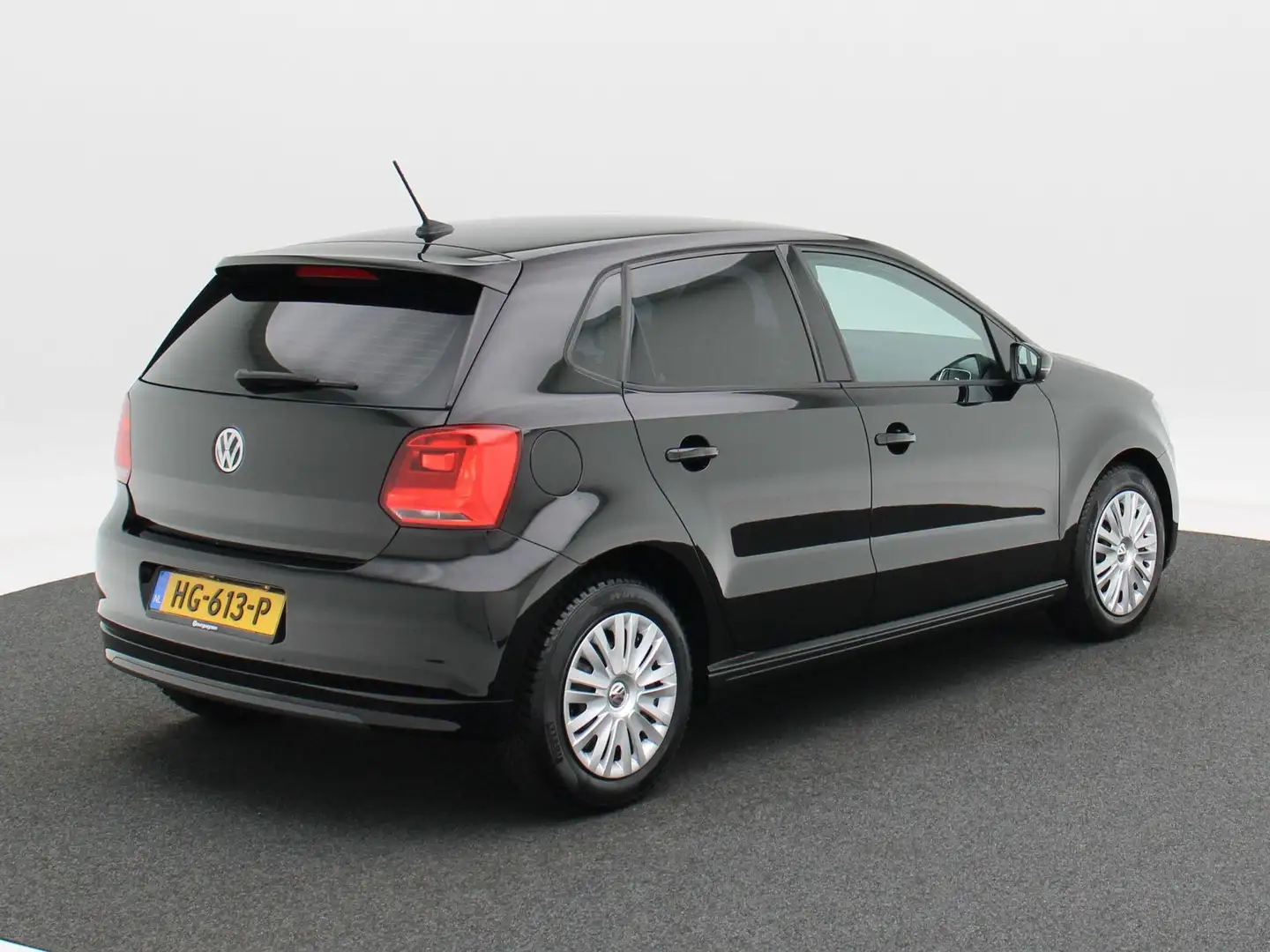 Volkswagen Polo 1.0 BlueMotion 95 Pk | Cruise Control | Privacy Gl Zwart - 2