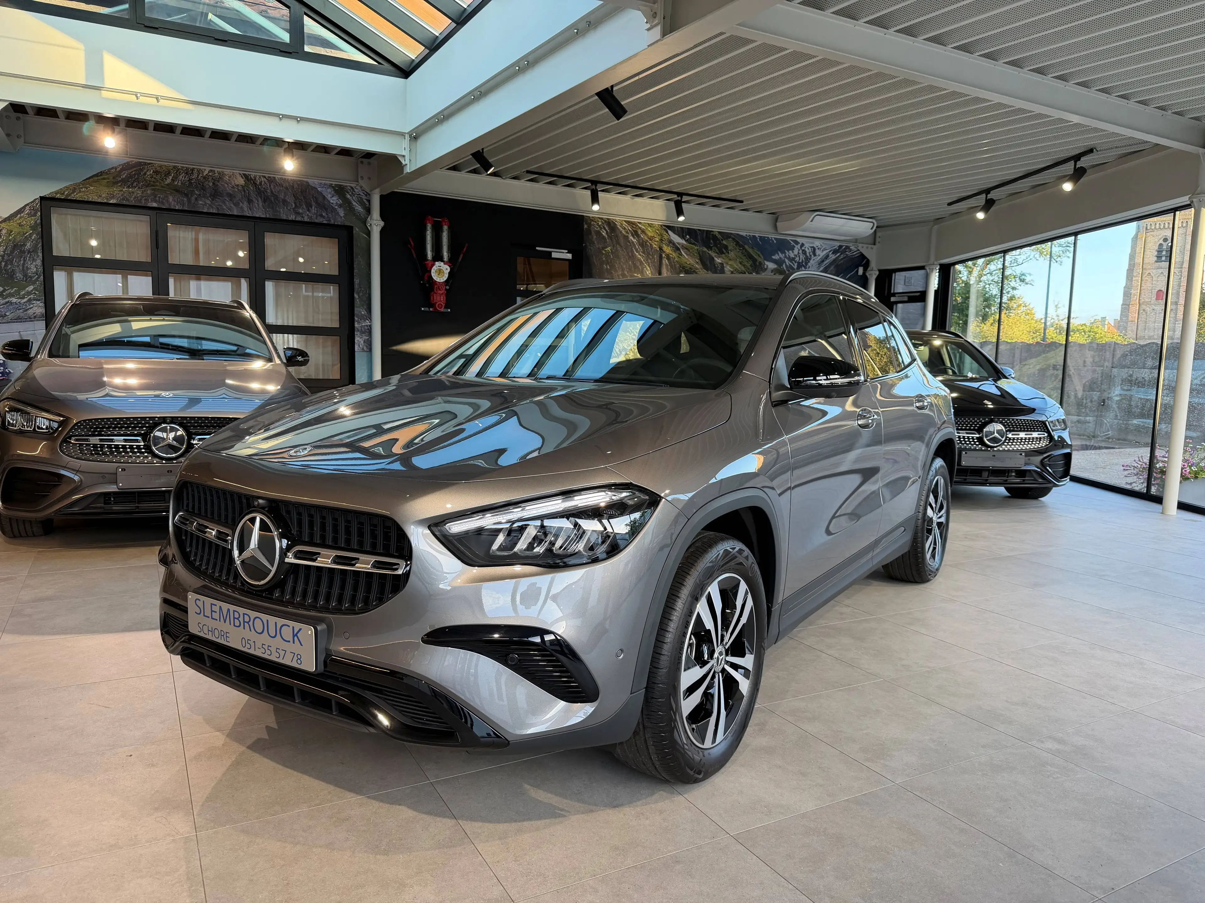 Mercedes-Benz GLA 180 -Night -Dode hoek -Distronic - 360 Camera - Keyless go — photo 2