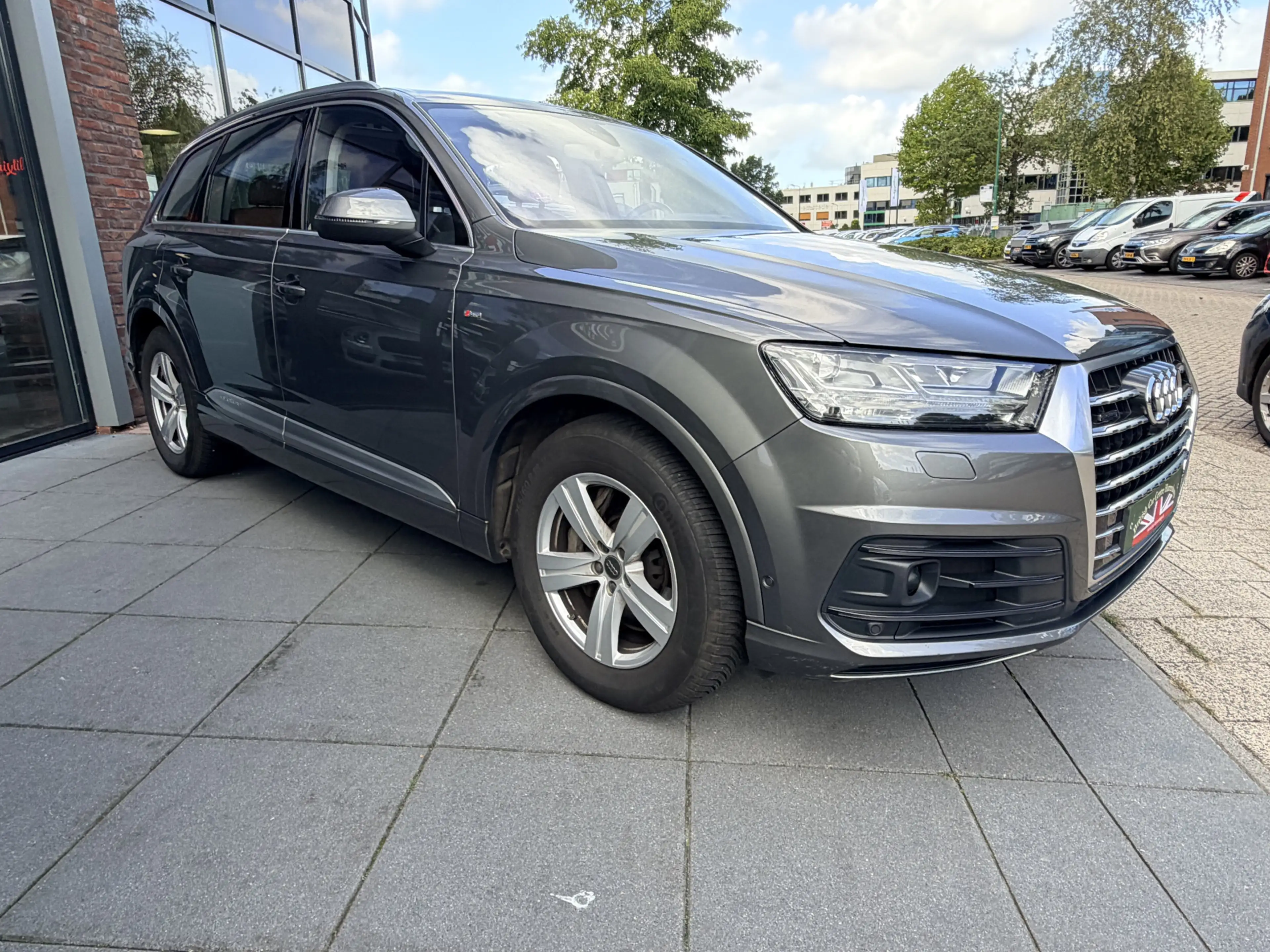 Audi Q7 3.0 TFSI quattro Pro Line 7p — photo 10