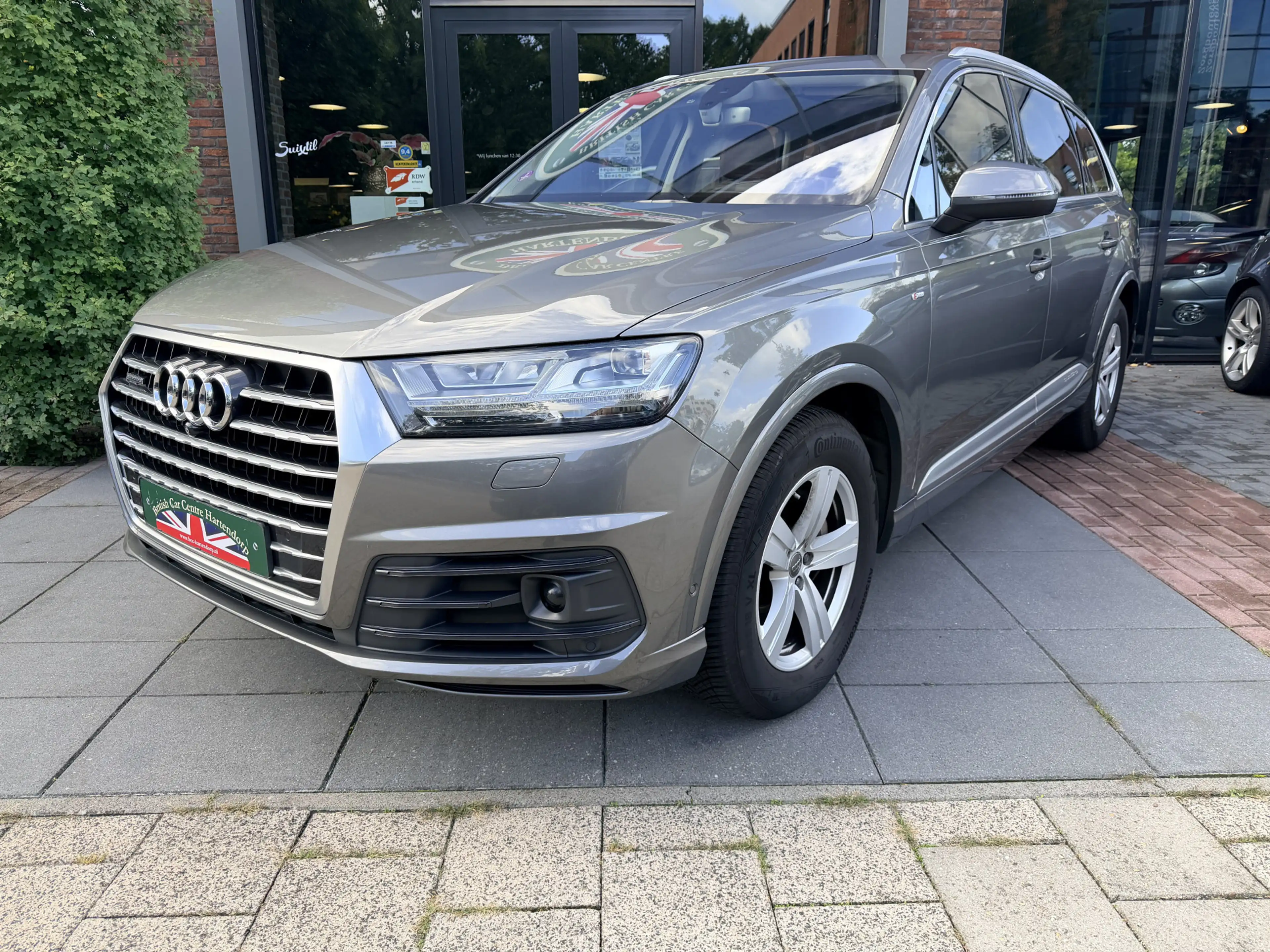 Audi Q7 3.0 TFSI quattro Pro Line 7p — photo 4