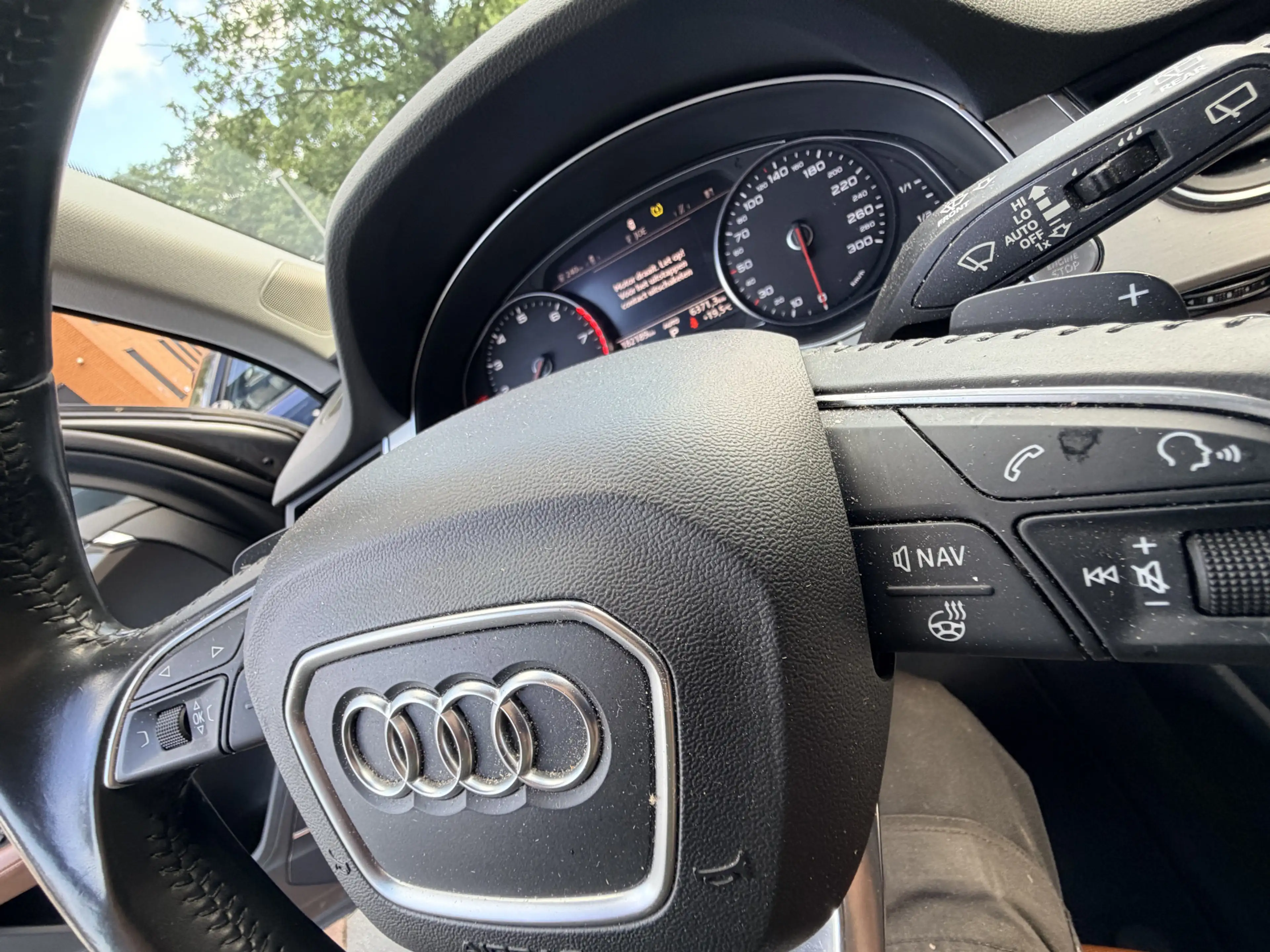Audi Q7 3.0 TFSI quattro Pro Line 7p — photo 15