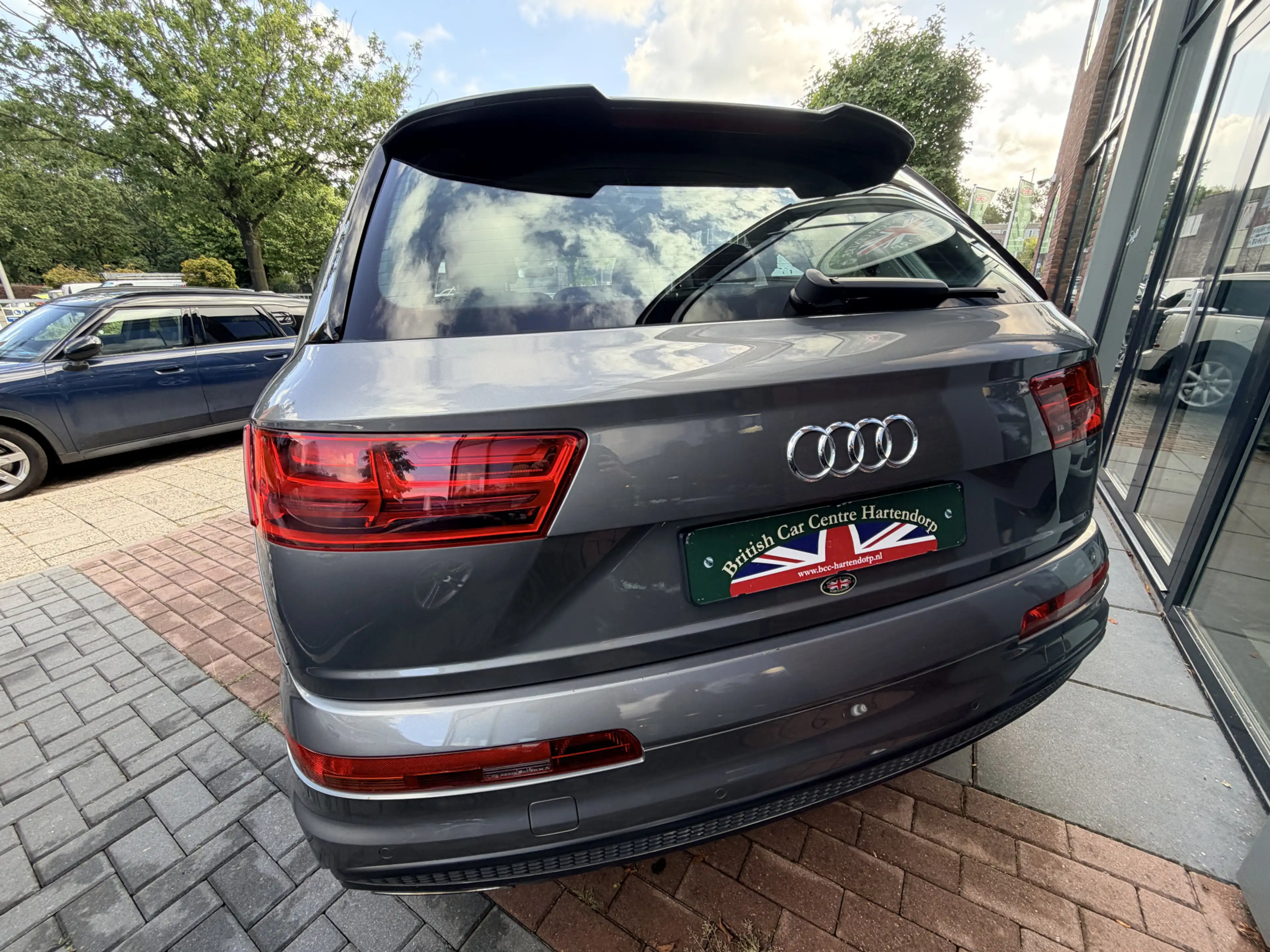 Audi Q7 3.0 TFSI quattro Pro Line 7p — photo 2