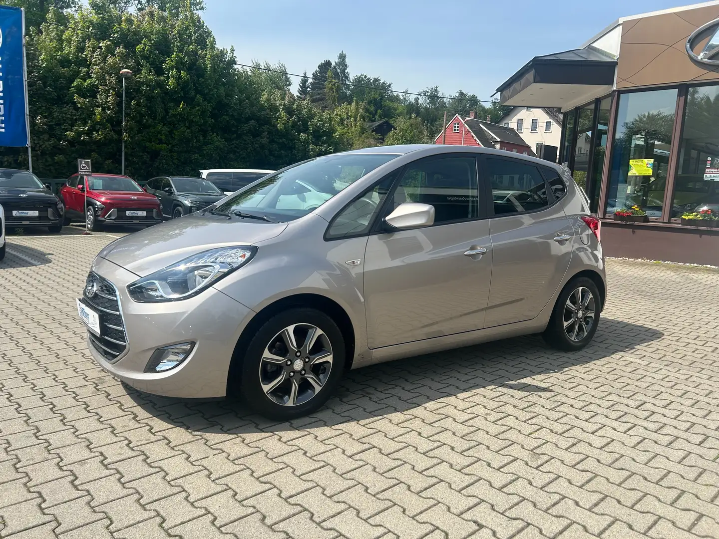 Hyundai iX20 Space Beige - 2