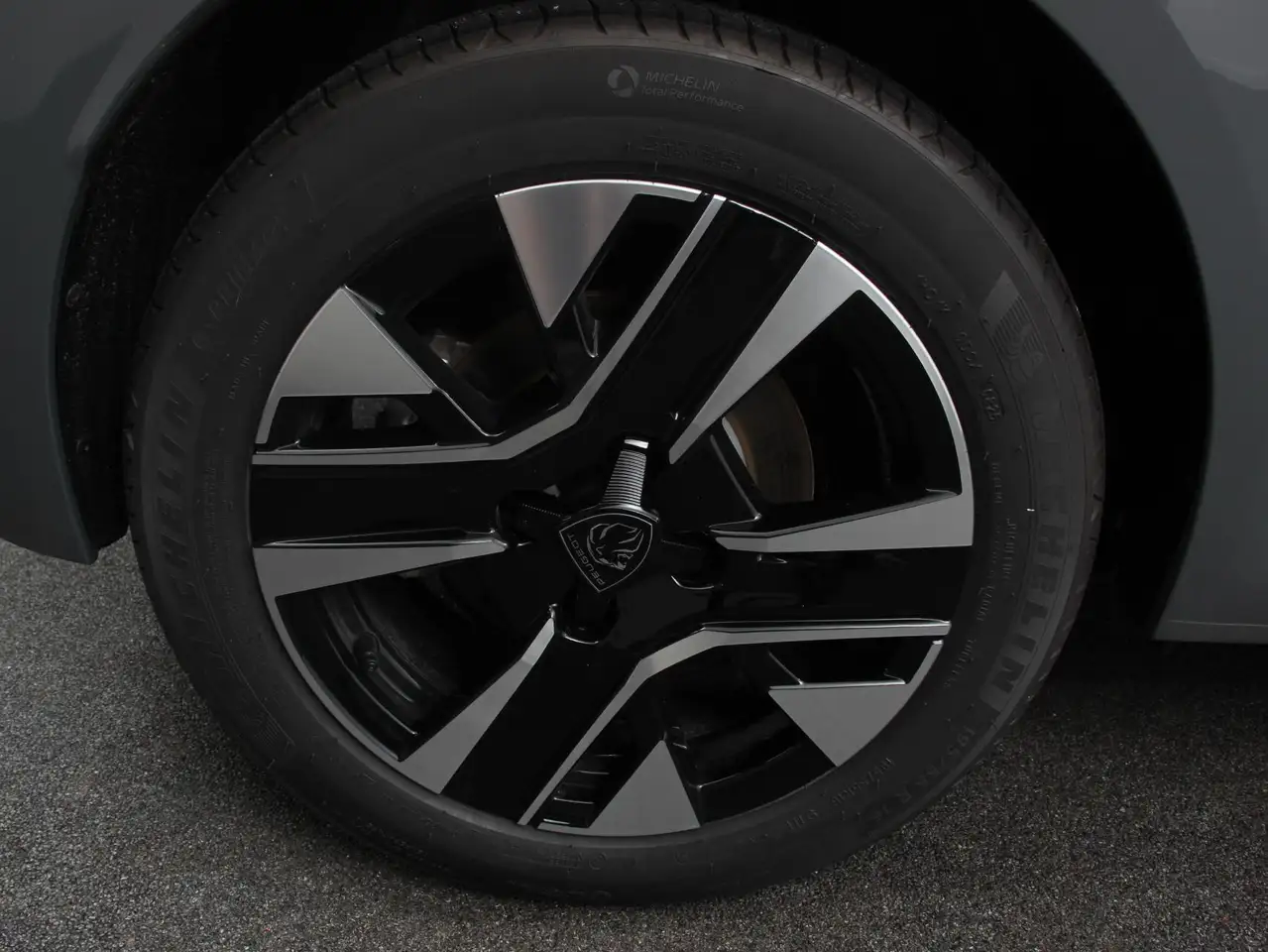 Peugeot e-208 2026