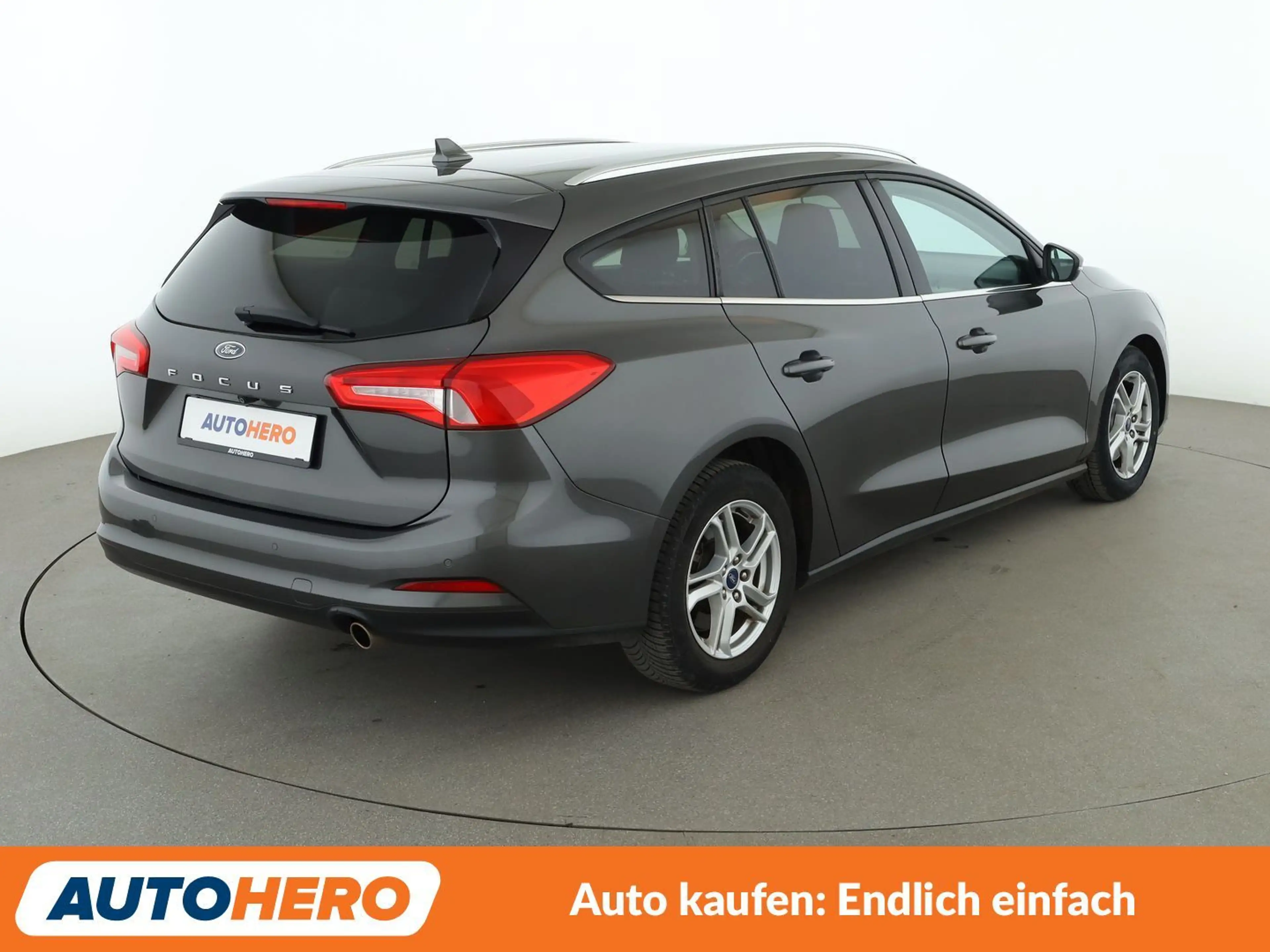 Ford Focus 1.0 EcoBoost Cool&Connect Aut.*NAVI*CAM*LED*SHZ* — photo 6