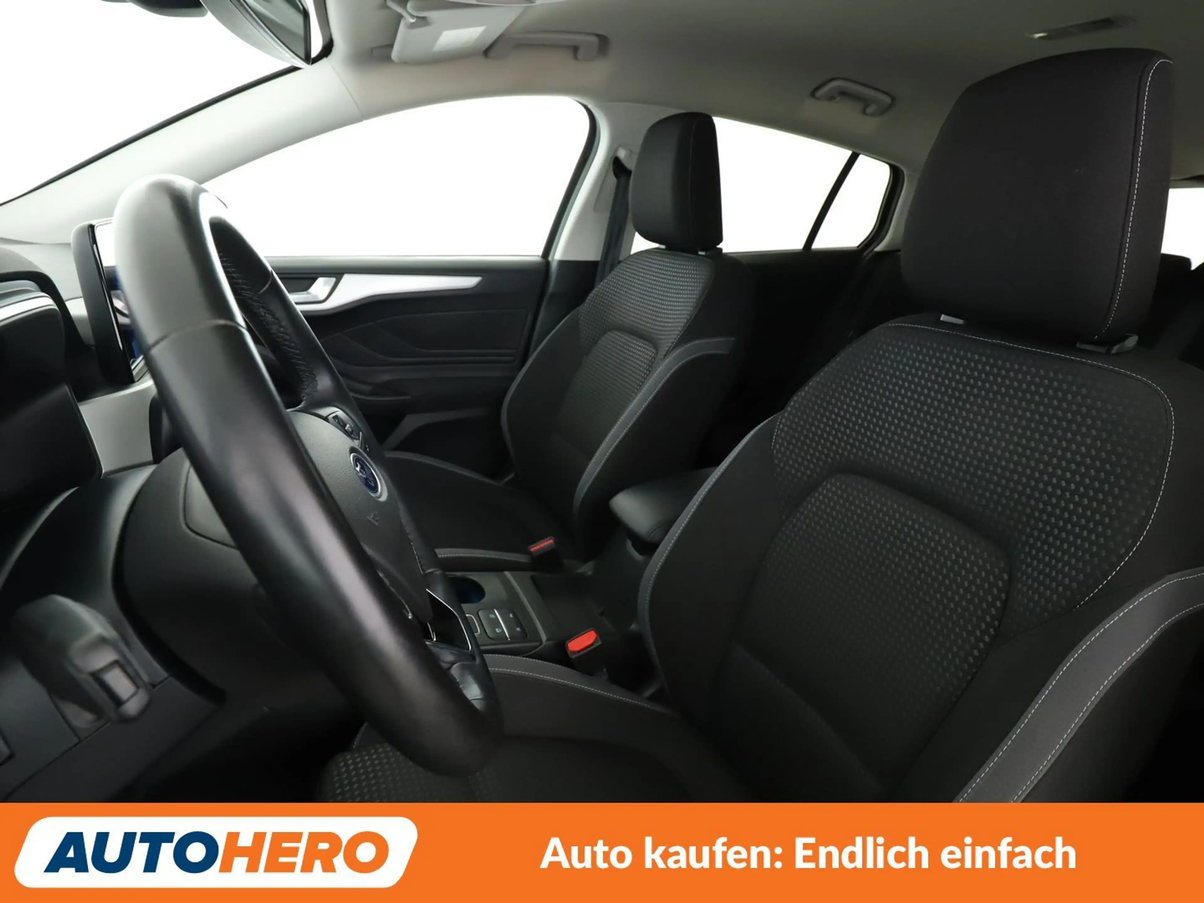 Ford Focus 1.0 EcoBoost Cool&Connect Aut.*NAVI*CAM*LED*SHZ* — photo 11