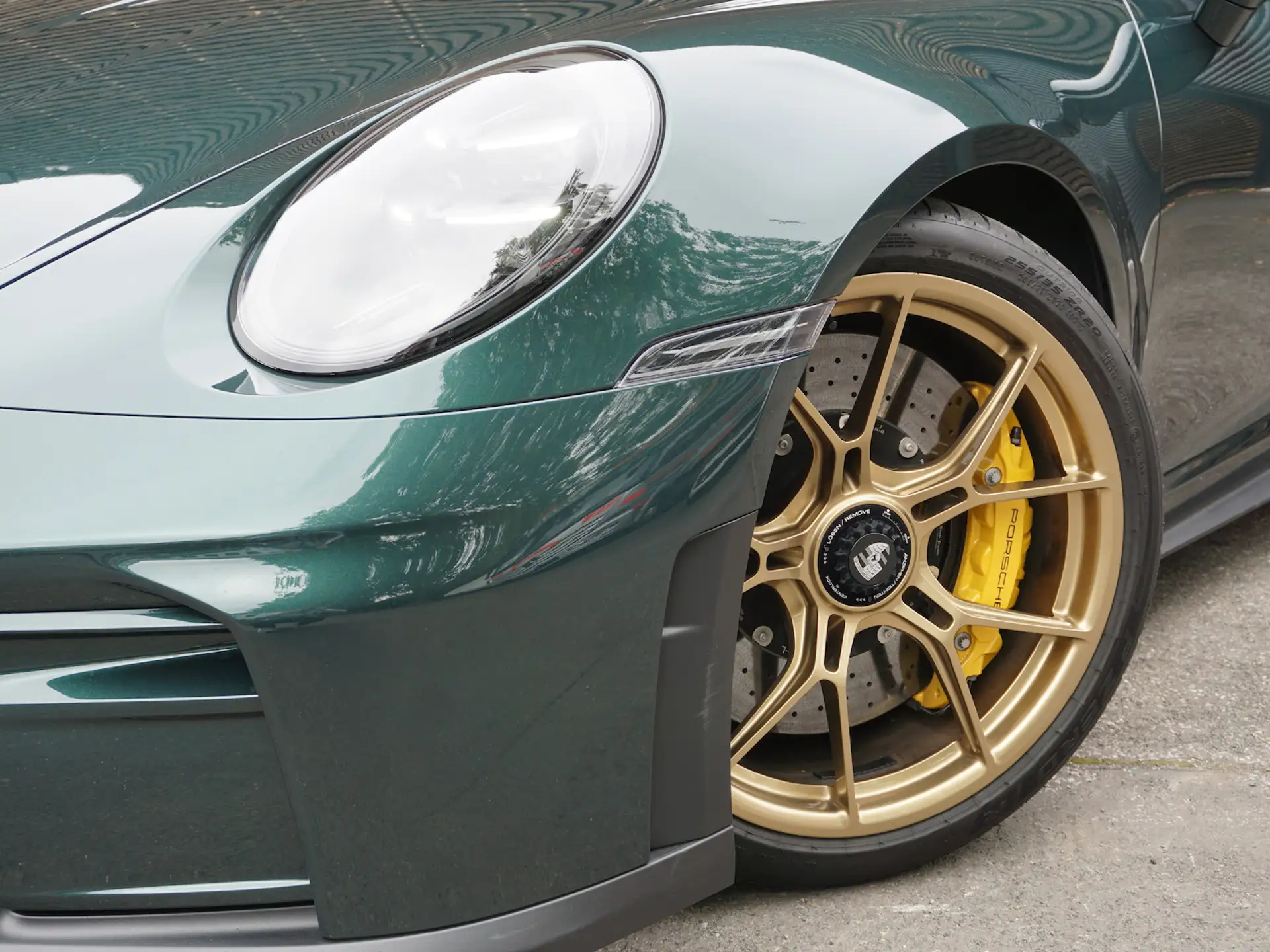 포르쉐 911 GT3 Touring 2025 네이비 사진 2