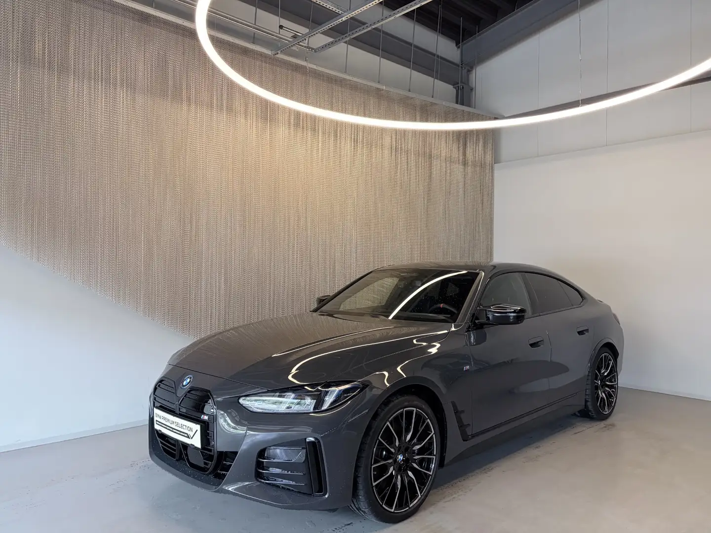 BMW i4 Gran Coupe xDrive M60 Grau - 1