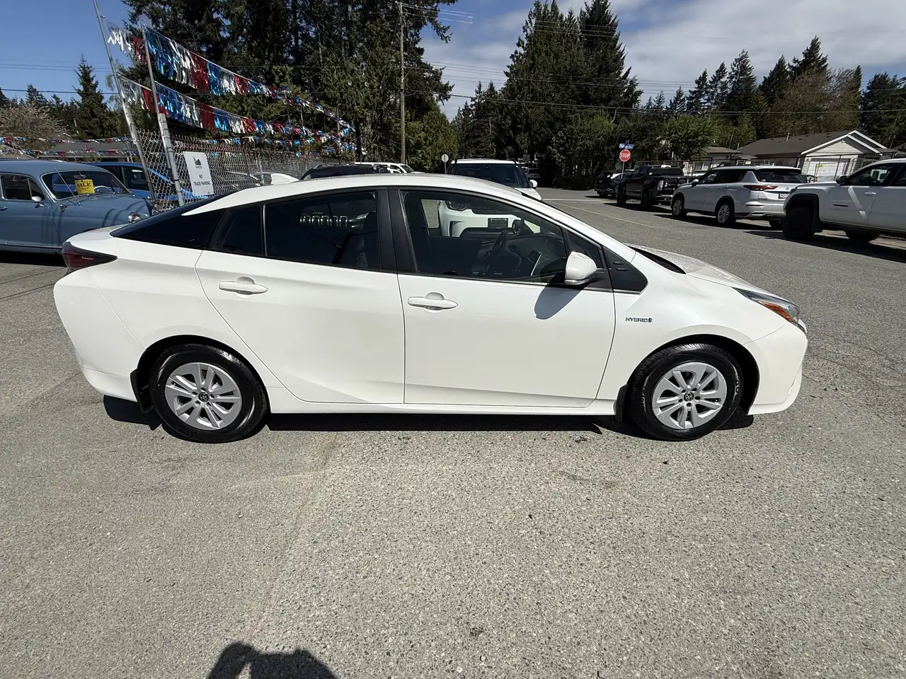 Toyota Prius снимка Toyota Prius