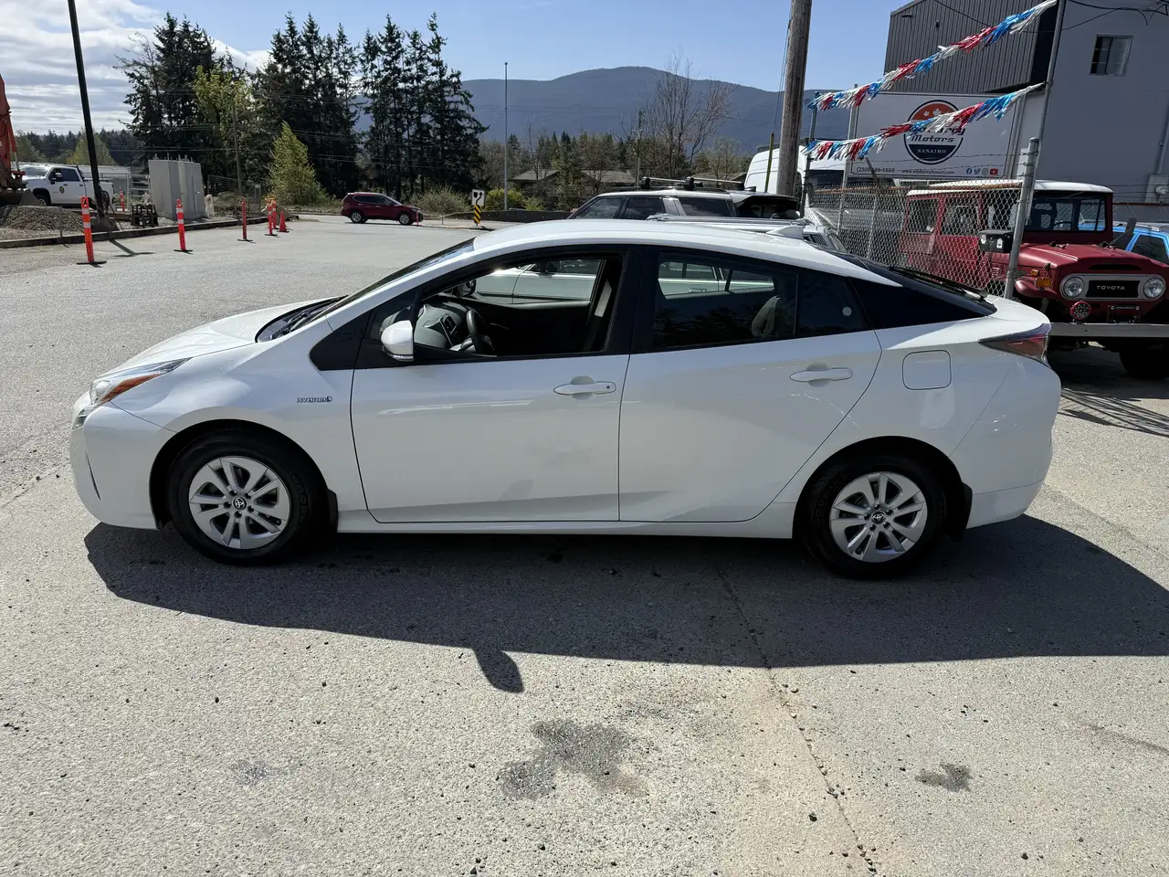 Toyota Prius снимка Toyota Prius
