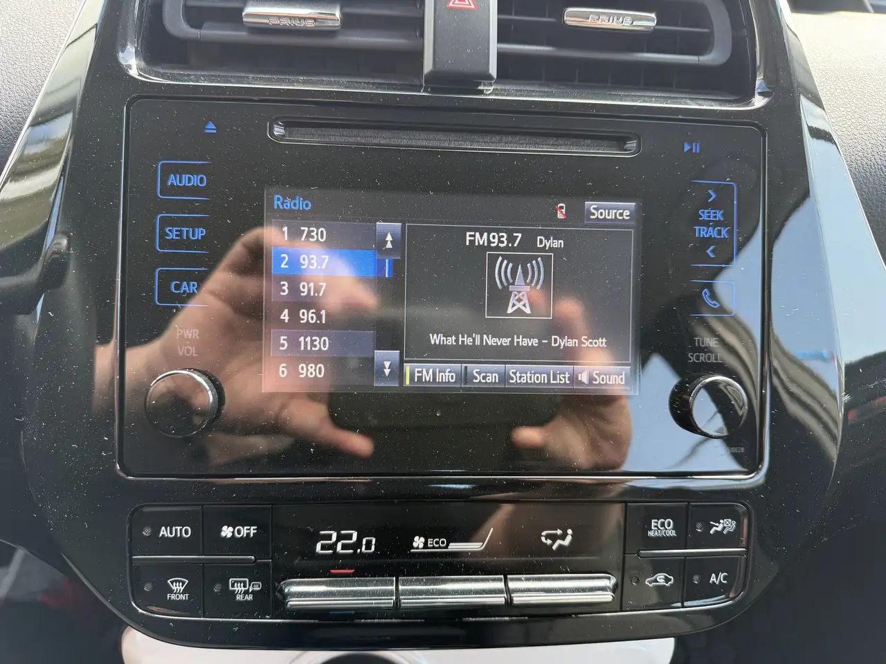Toyota Prius снимка Toyota Prius