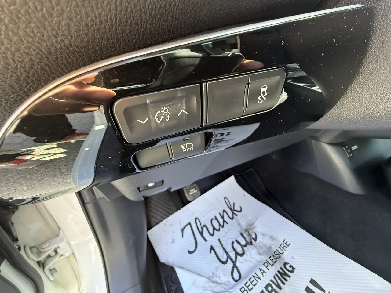 Toyota Prius снимка Toyota Prius