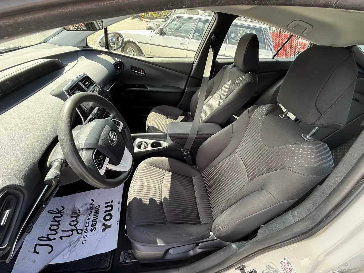 Toyota Prius снимка Toyota Prius