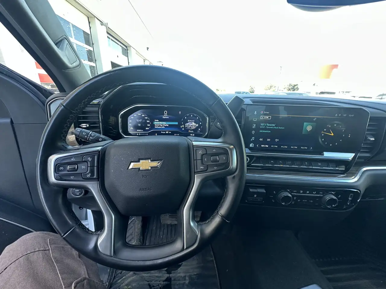 Chevrolet Silverado 1500 снимка Chevrolet Silverado 1500