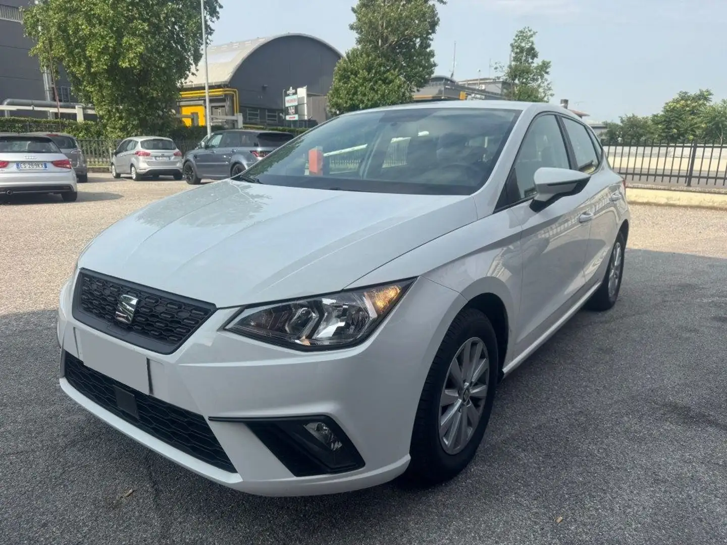 SEAT Ibiza 1.0 TGI 5 porte FR Bianco - 1