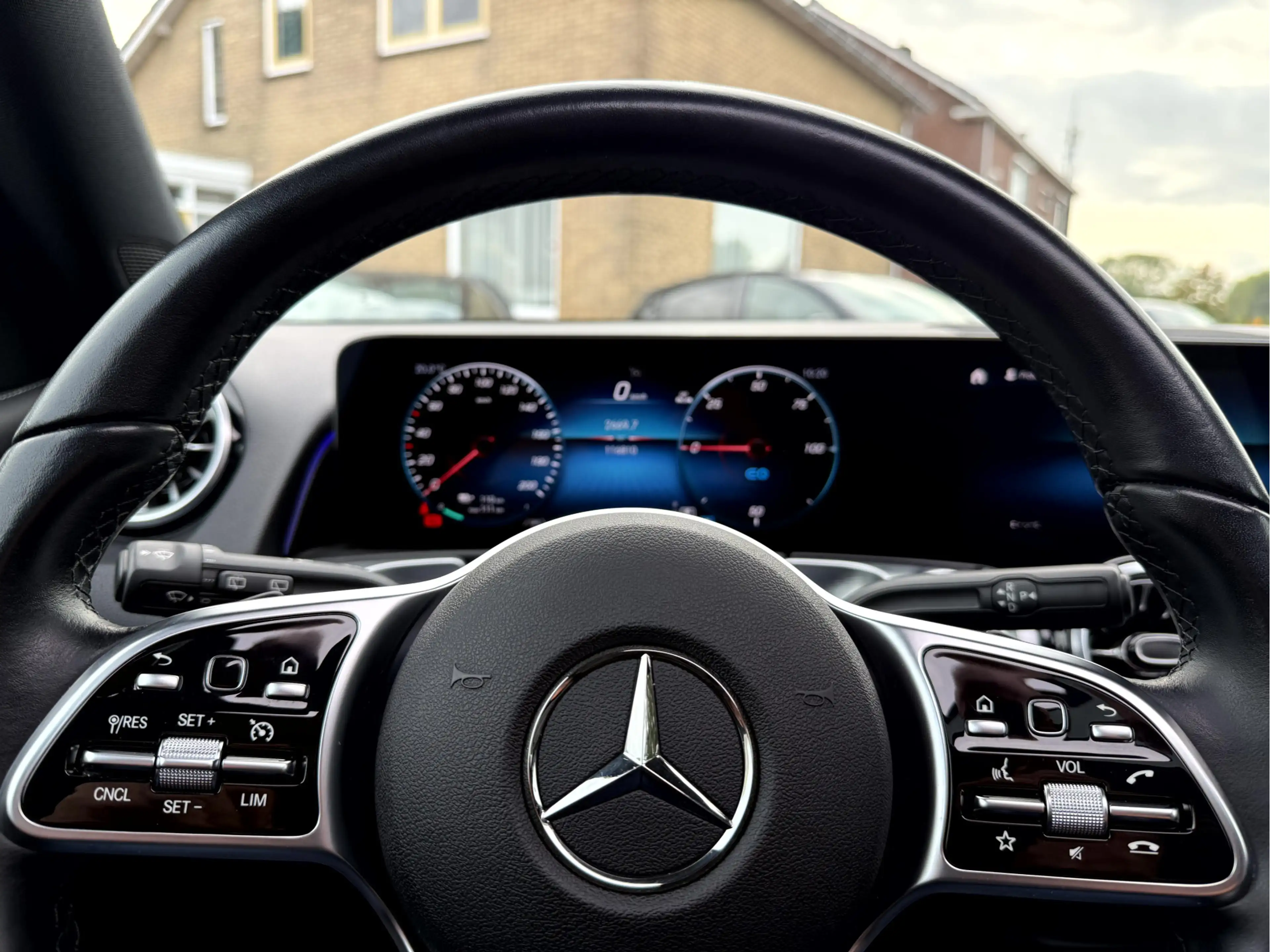 Mercedes-Benz EQB 250 Luxury Line 67 kWh SOH 95.6%,Panoramadak, Camera, — photo 10