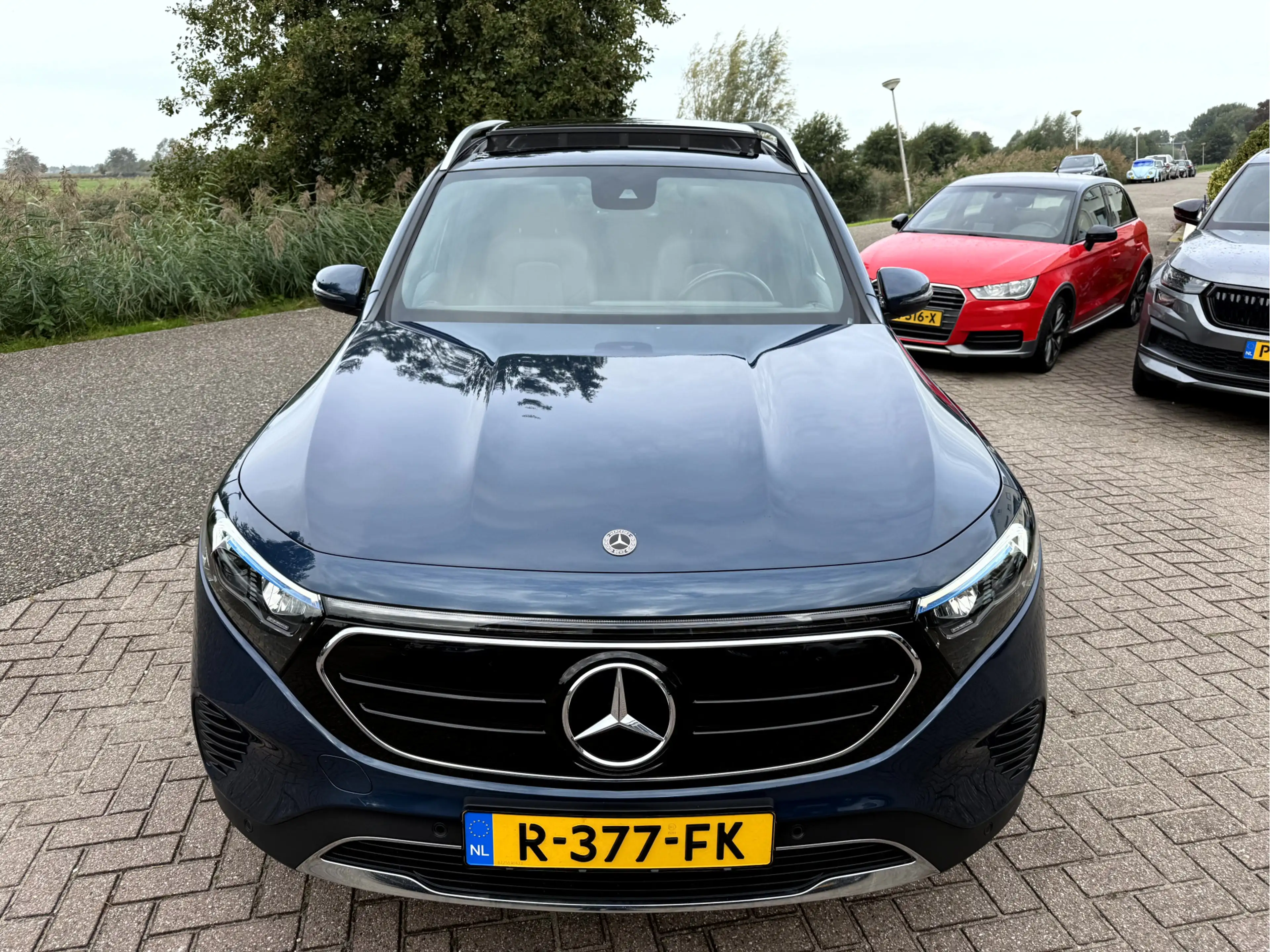 Mercedes-Benz EQB 250 Luxury Line 67 kWh SOH 95.6%,Panoramadak, Camera, — photo 14