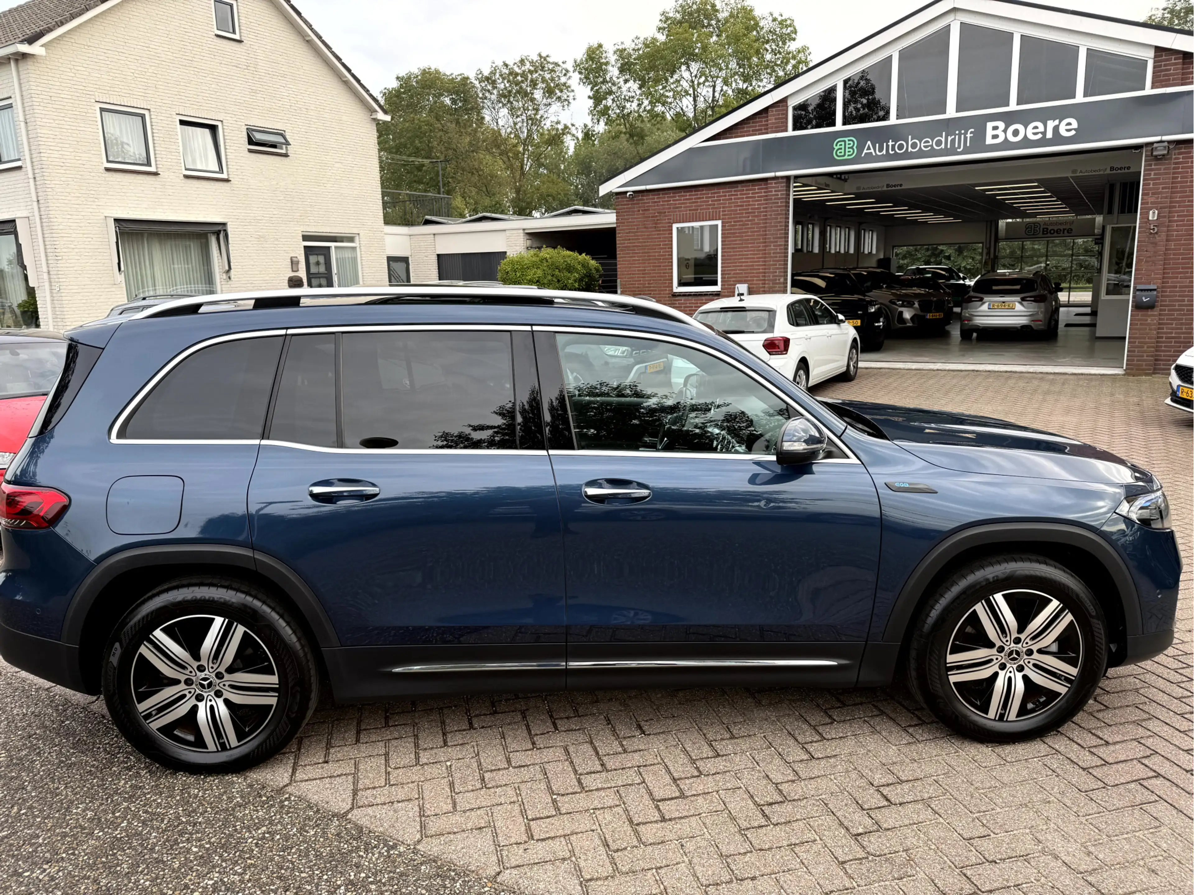 Mercedes-Benz EQB 250 Luxury Line 67 kWh SOH 95.6%,Panoramadak, Camera, — photo 2
