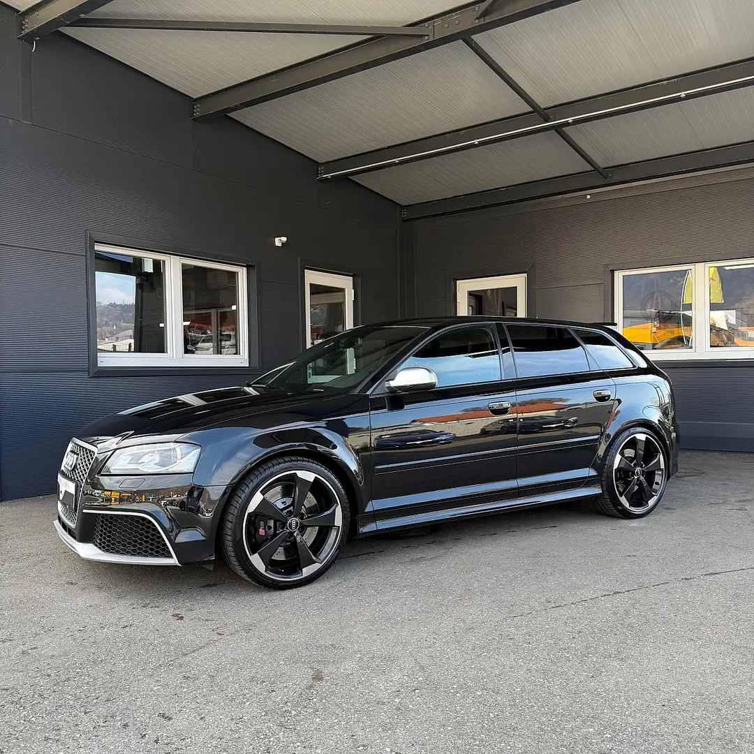 Audi A3 SB RS3 2,5 TFSI quattro S-tronic Schwarz - 2