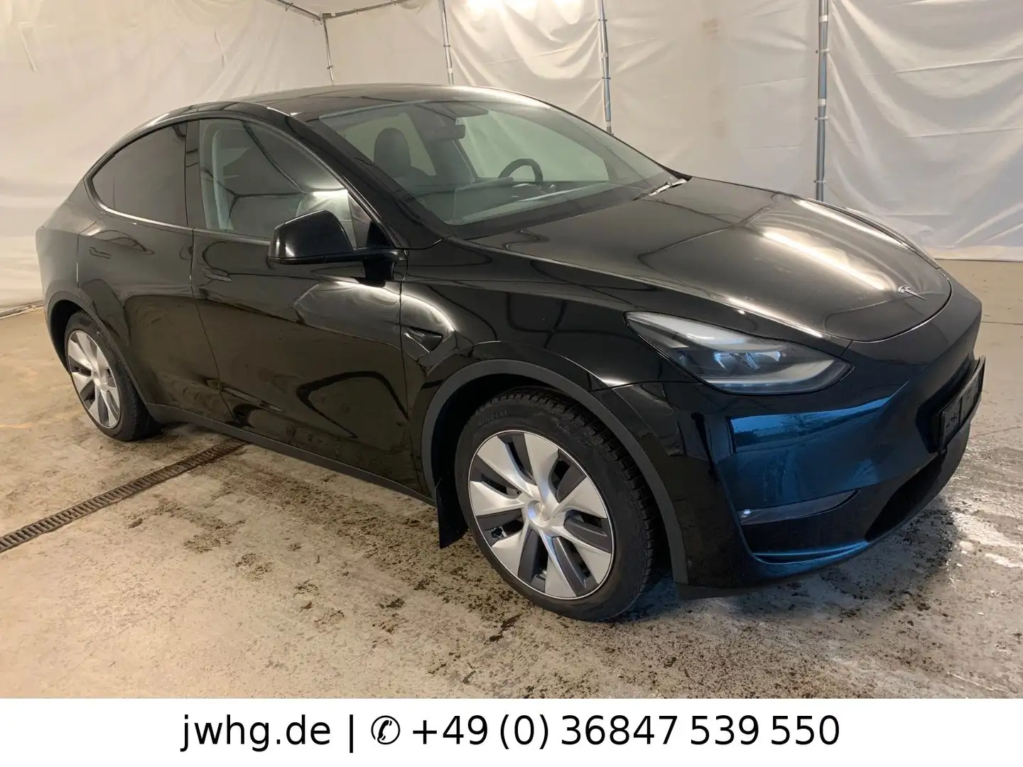 Tesla Model Y Long Range AWD Ryzen 1.Hand Schwarz - 2