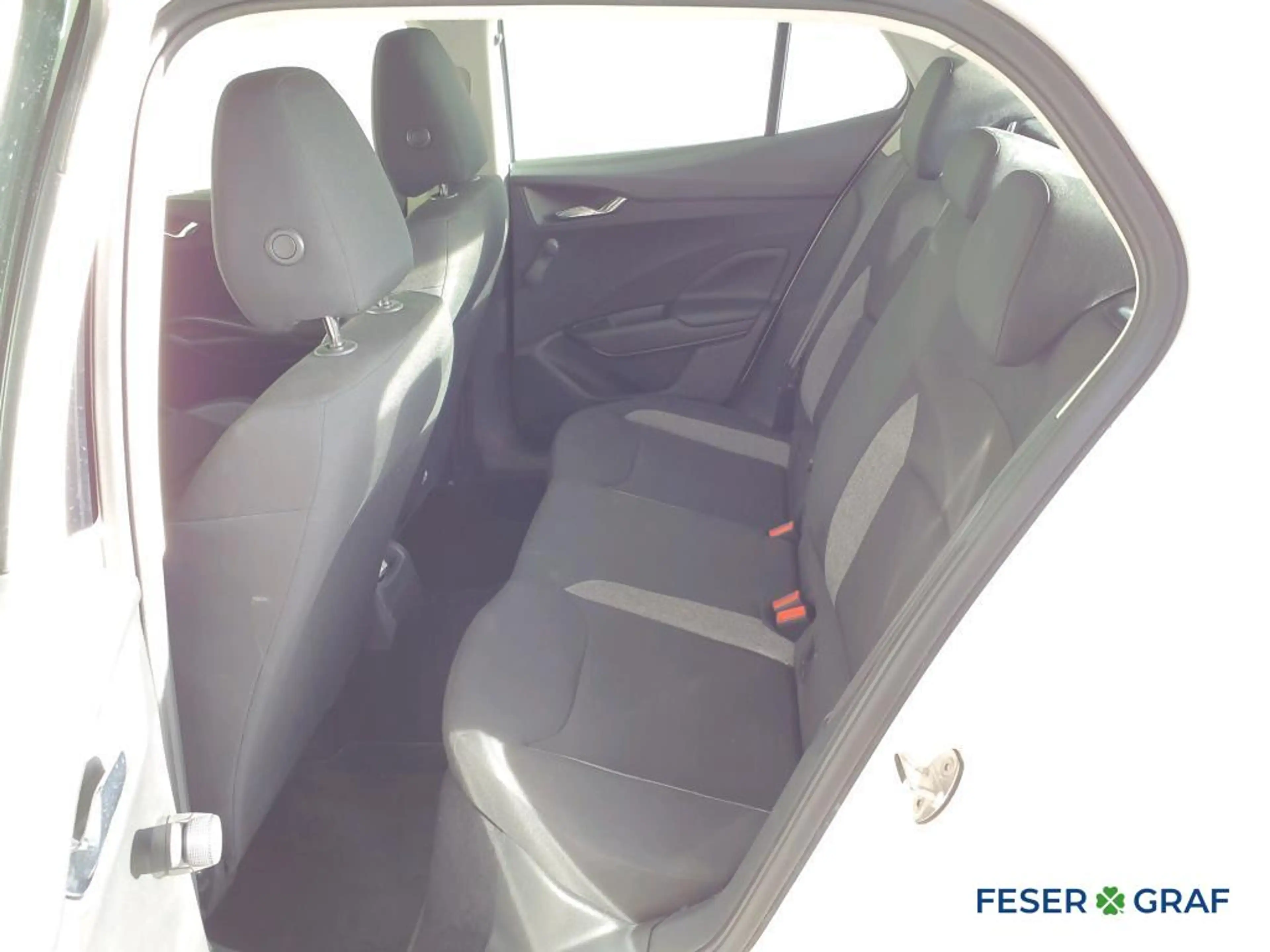 Skoda Fabia 1.0 Active Allwetter Bluetooth Klima LED — photo 10