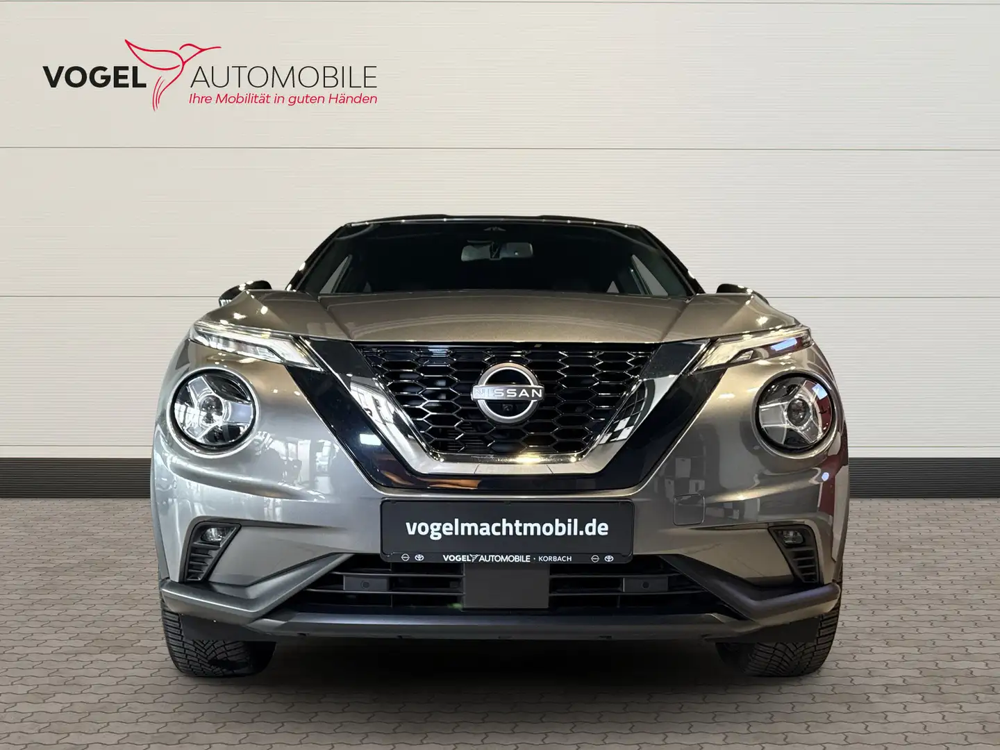 Nissan Juke 1.0 DIG-T Tekna +Kam.+LED+PDC+360°+Leder Grau - 2