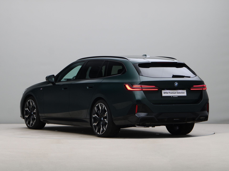 BMW 530 5 Serie 530e Touring M-Sport Pro Edition PERIDOTGR — photo 11