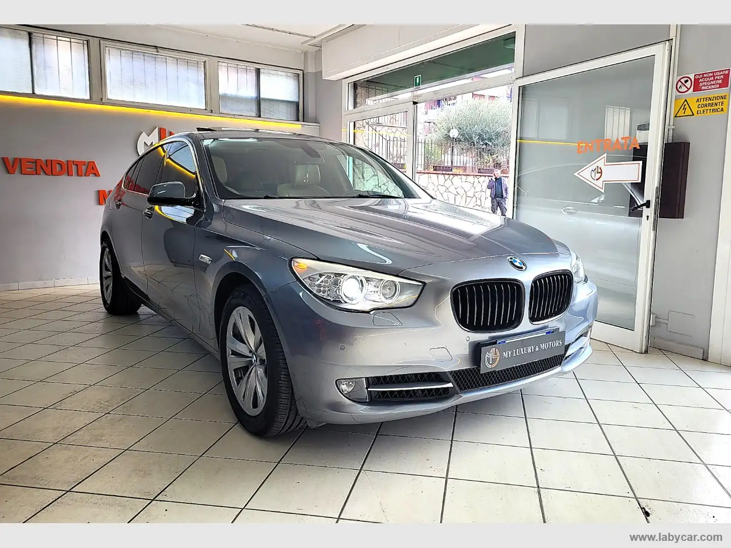 BMW 530 530d Gran Turismo Futura 132.000KM*TETTO Schwarz - 1