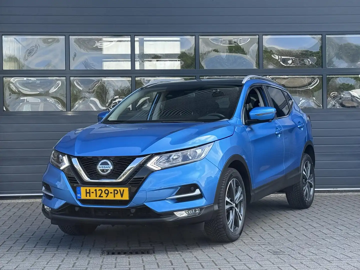 Nissan Qashqai 1.3 DIG-T N-CONNECTA I CLIMATE CONTROL I CRUISE CO Blauw - 1