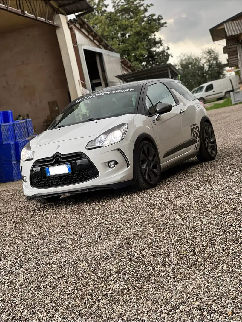 Citroen DS3 1.6 turbo thp Racing 207cv - 1