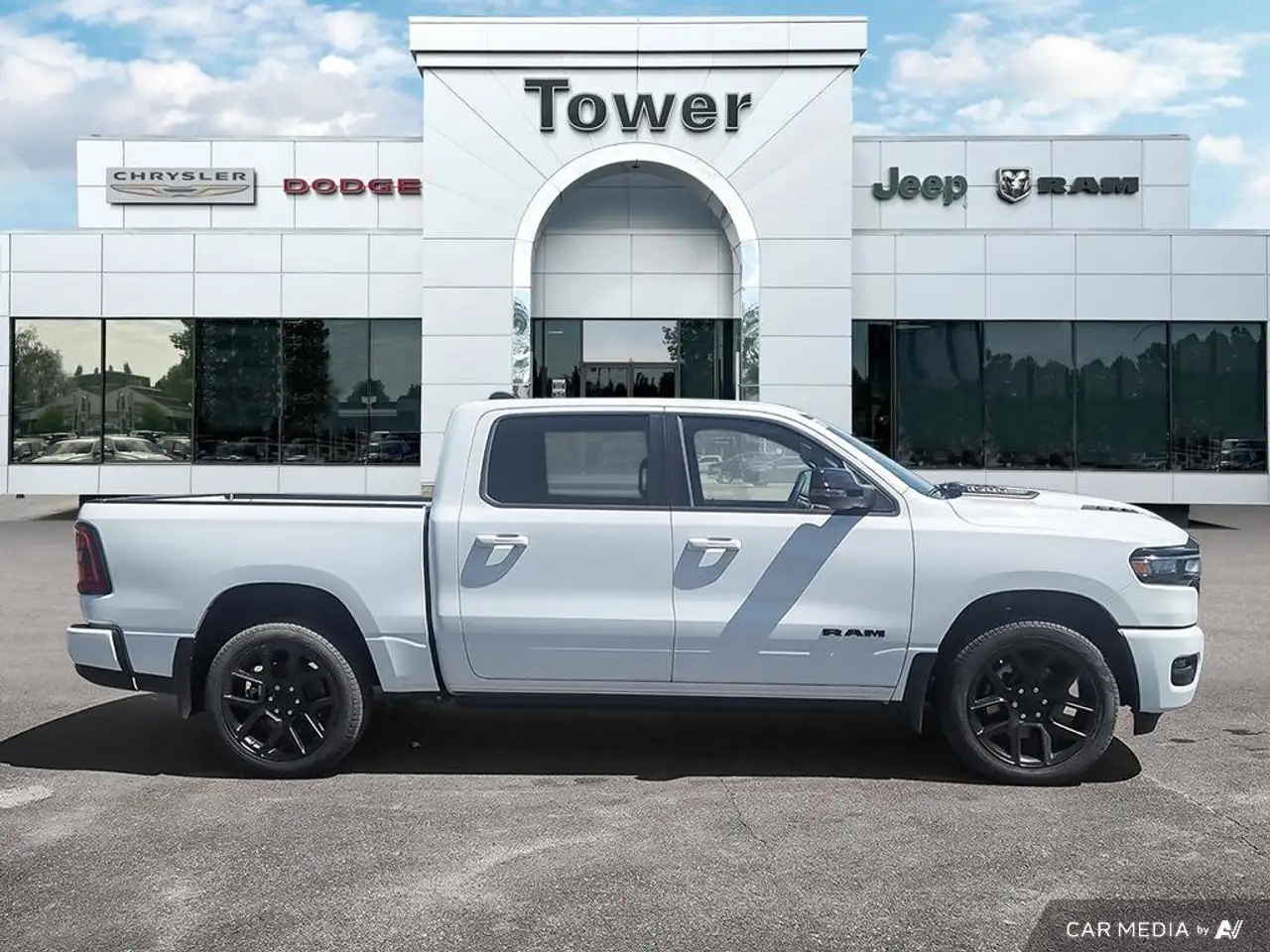 RAM 1500 снимка RAM 1500