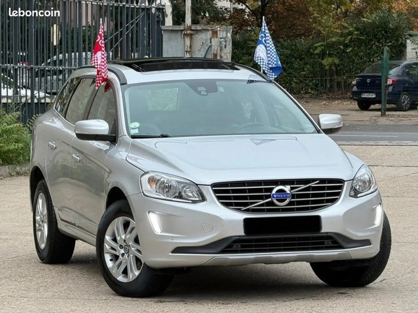 Volvo XC60 Phase 2 D4 2.0 TDi 4x4 Boîte automatique Année 09-2015 183.000KM Certifié Garantie 6 Mois Grijs - 2