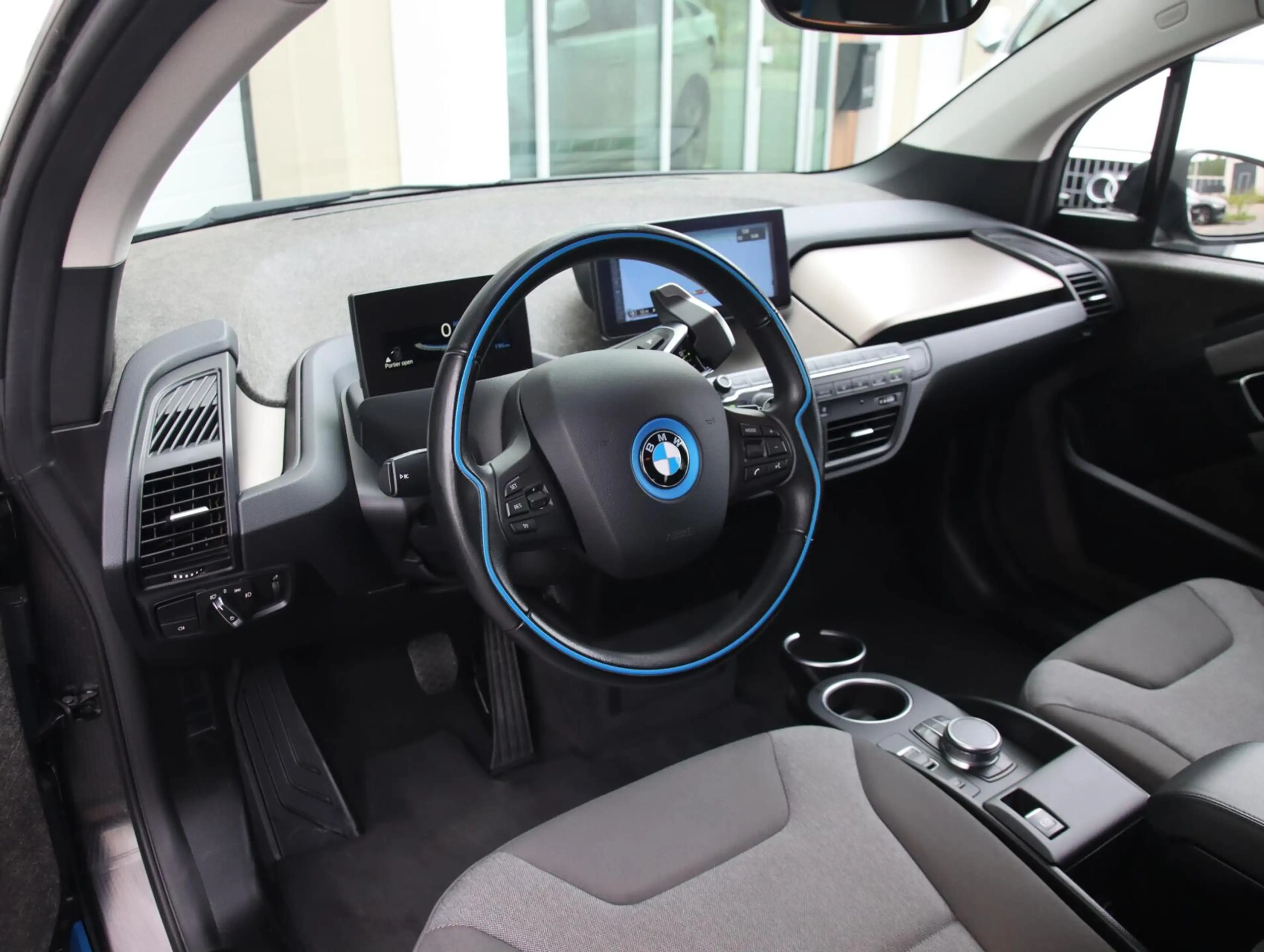 BMW i3 Basis iPerformance 94Ah 33 kWh | SOH 87% | Warmtep — photo 4