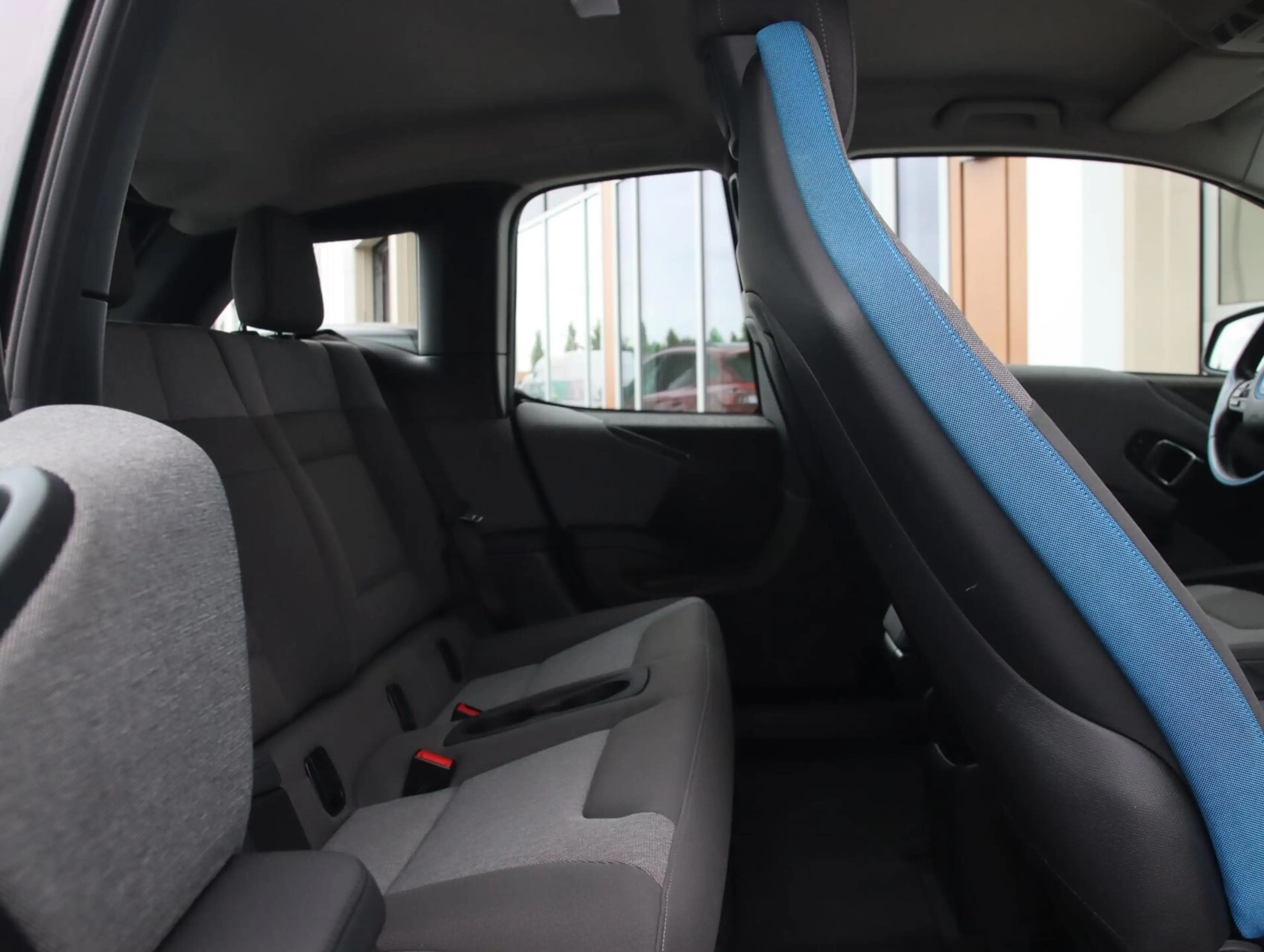 BMW i3 Basis iPerformance 94Ah 33 kWh | SOH 87% | Warmtep — photo 28