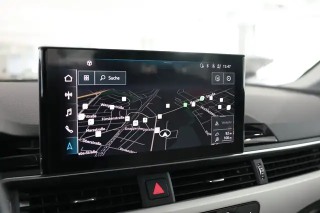 Audi A4 Avant view 17