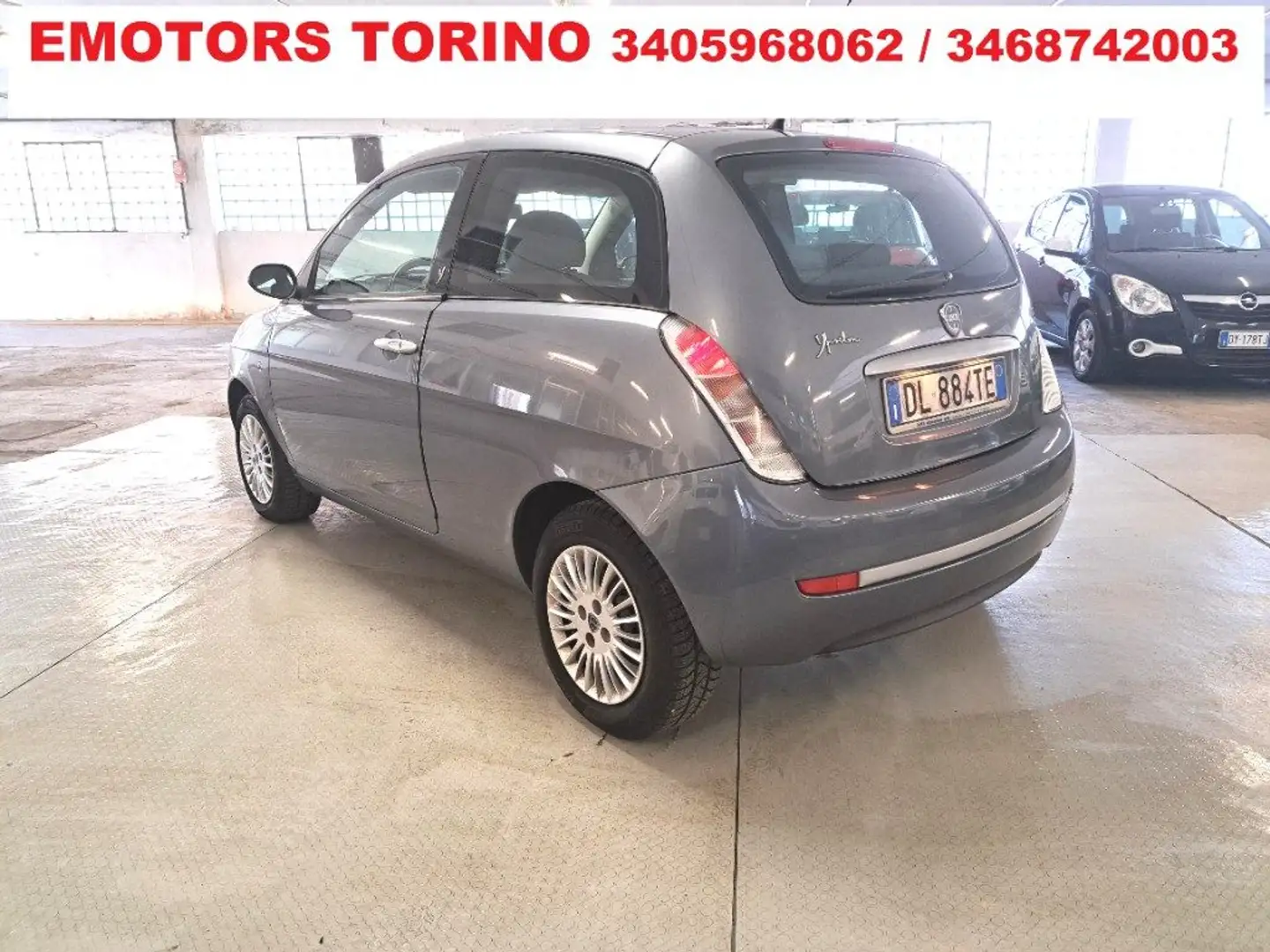 Lancia Ypsilon 1.2 Oro Grijs - 2