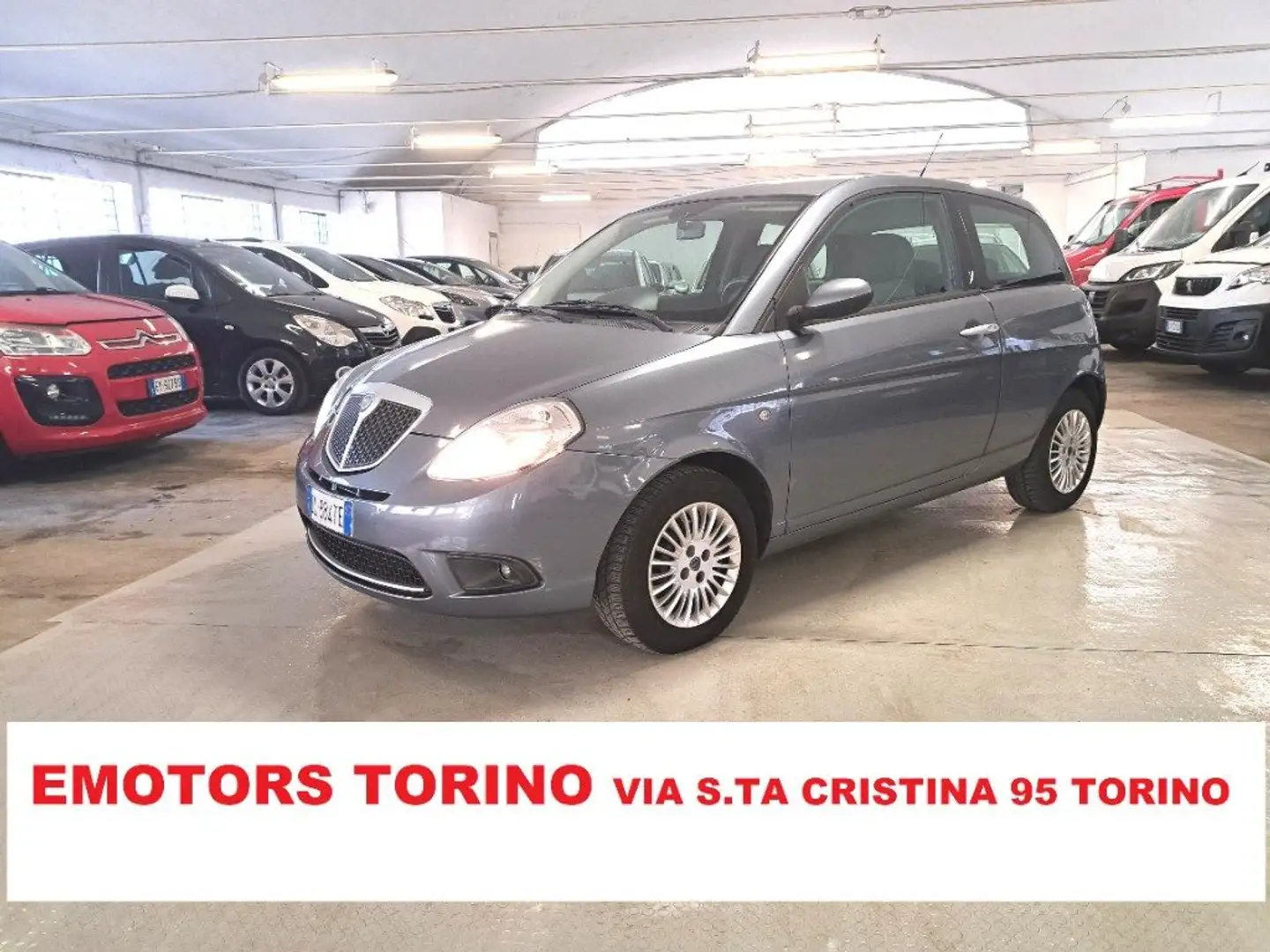 Lancia Ypsilon 1.2 Oro Grijs - 1