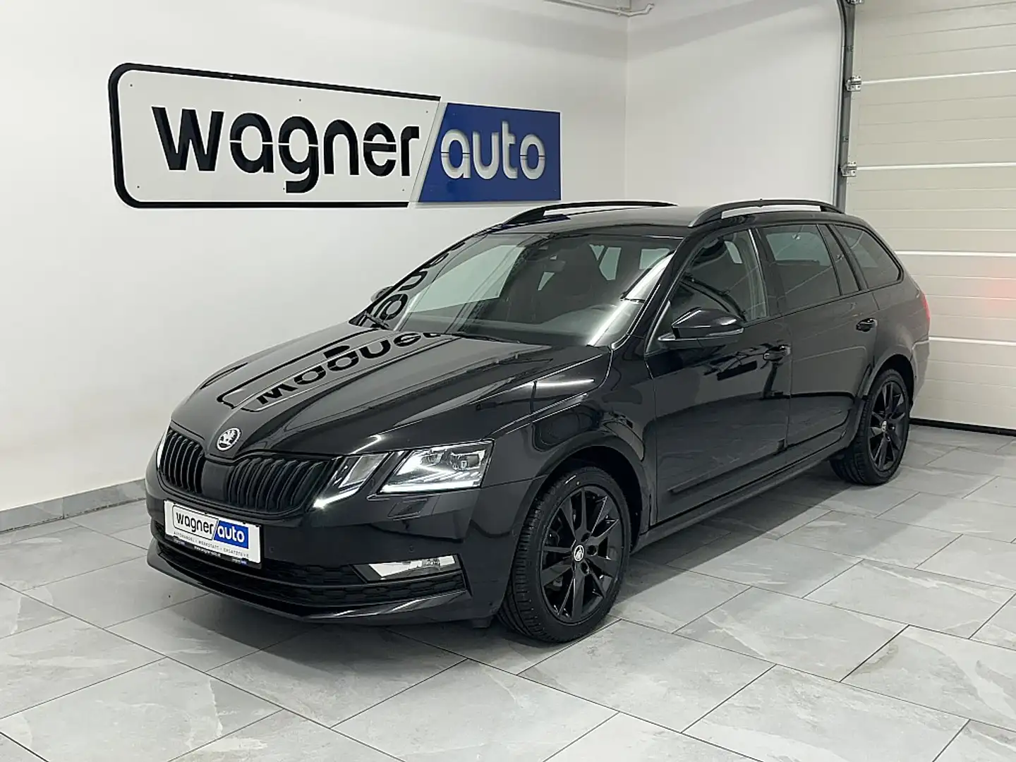 Skoda Octavia Combi 2,0 TDI Style Limited DSG. LED/LaneAssist... Zwart - 2