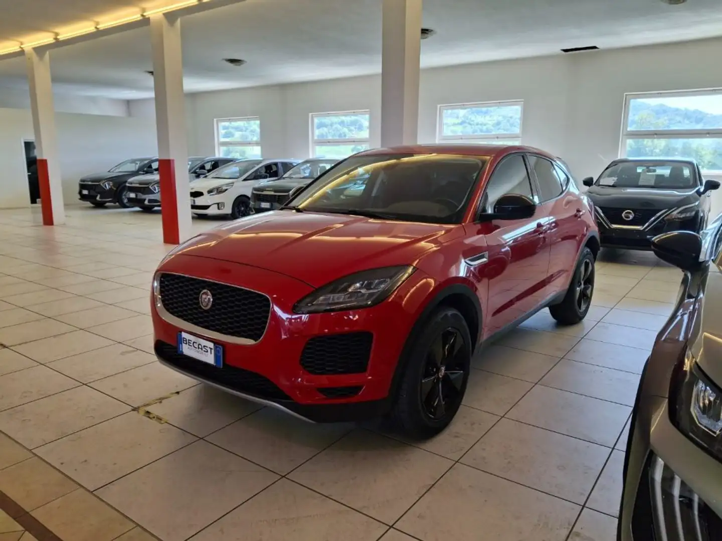 Jaguar E-Pace 2.0D 150 CV AWD aut. Rouge - 1