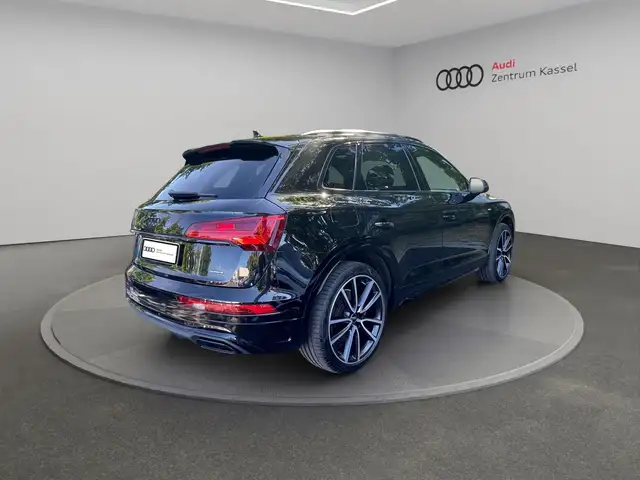 Audi Q5 view 7