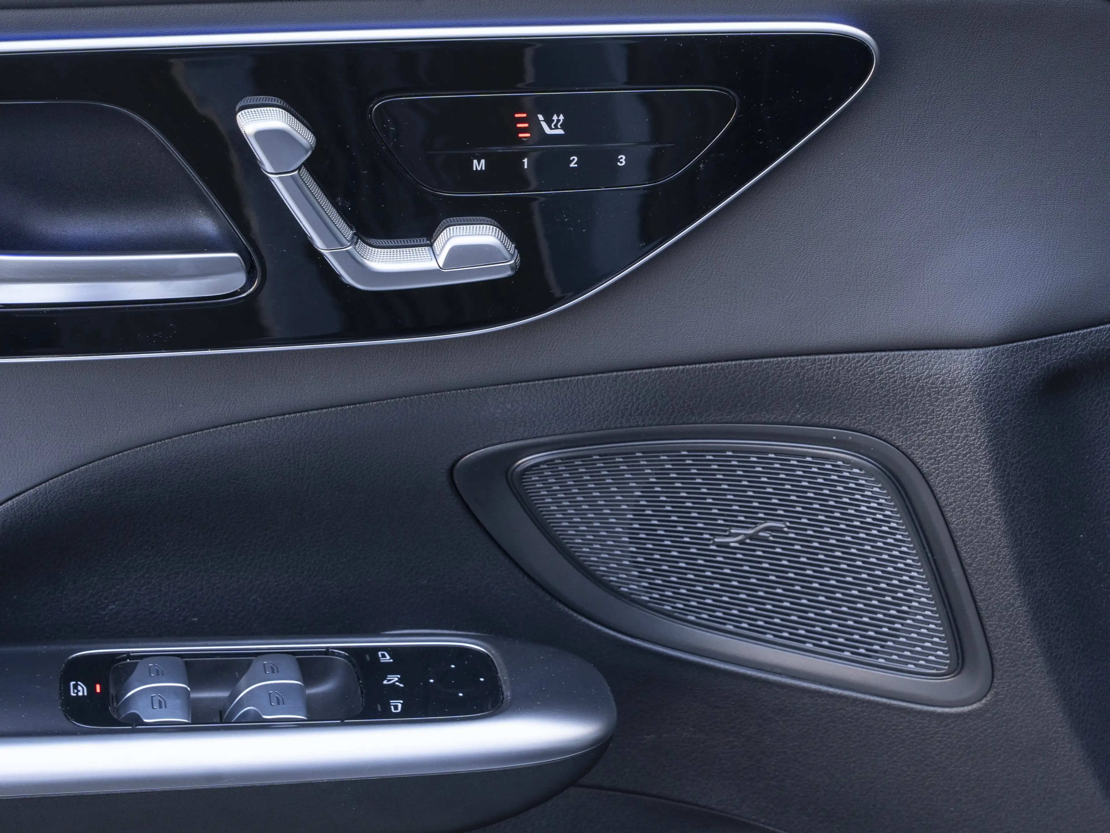Mercedes-Benz C 43 AMG 4M +20Z STANDHZ AHK SCHIEBEDACH ACC — photo 14