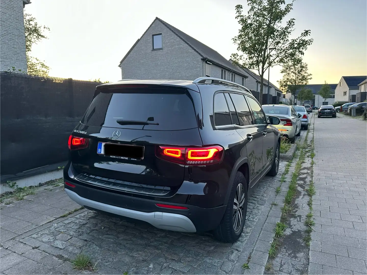 Mercedes-Benz GLB 200 d 8G-DCT Noir - 2